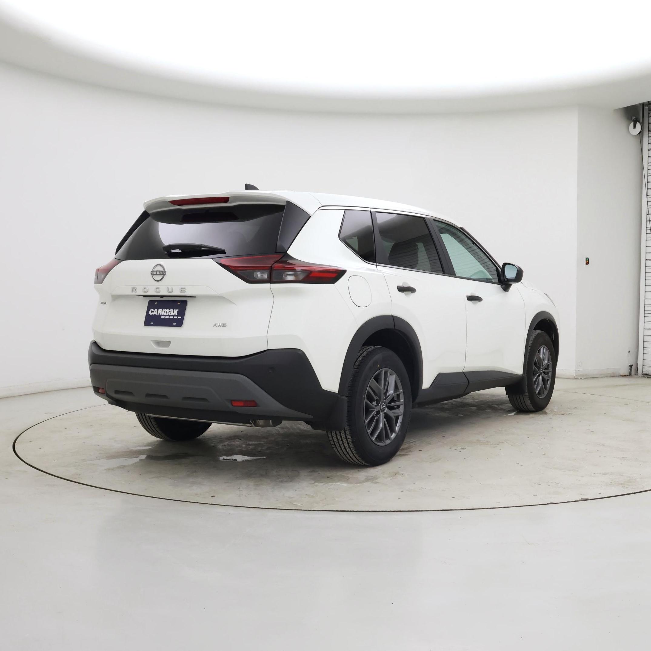 Thumbnail: 2023 Nissan Rogue - 8