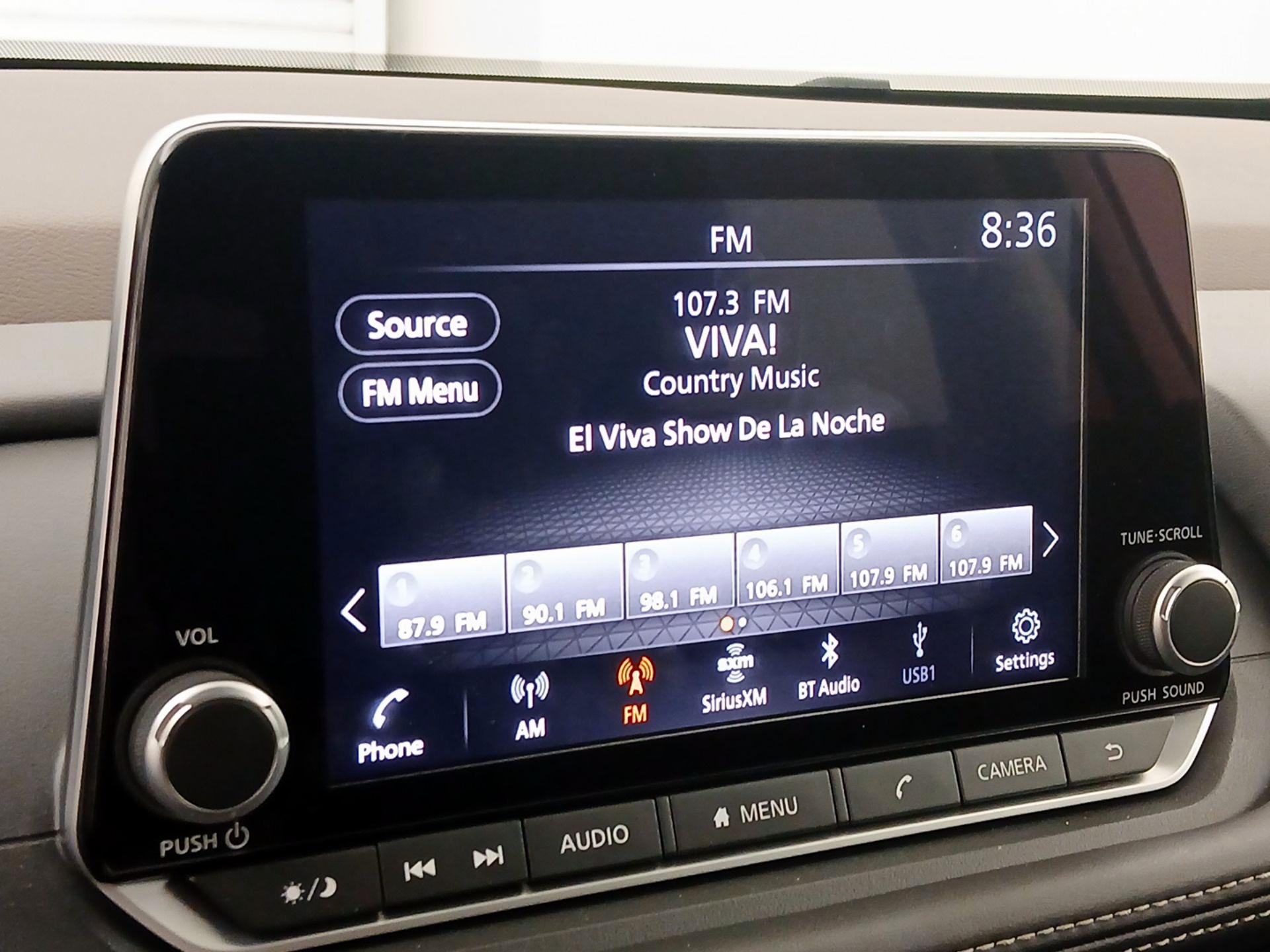 Thumbnail: 2022 Nissan Rogue - 15