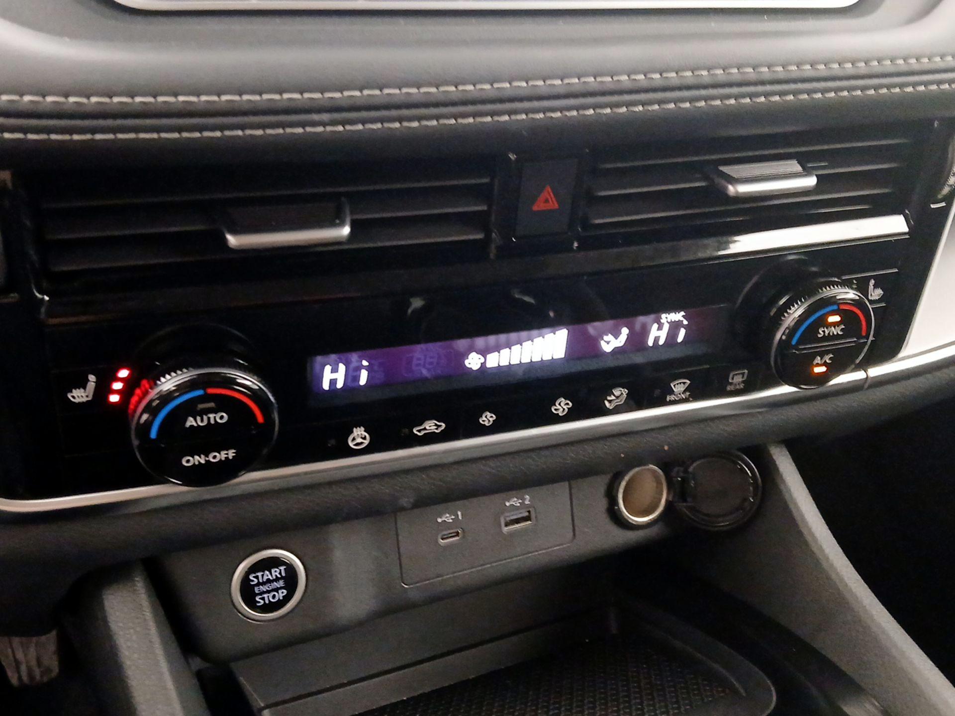 Thumbnail: 2022 Nissan Rogue - 16