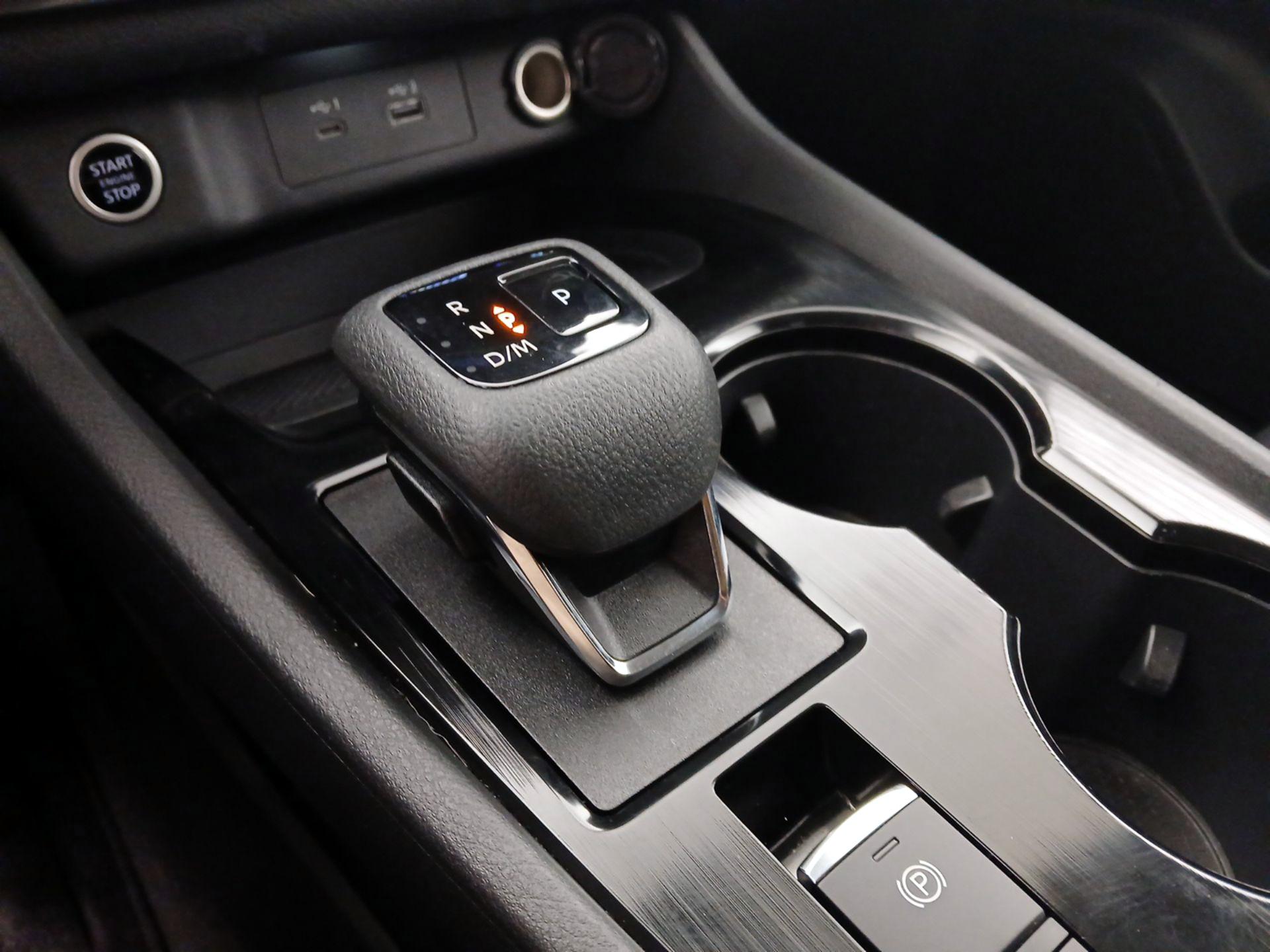 Thumbnail: 2022 Nissan Rogue - 17