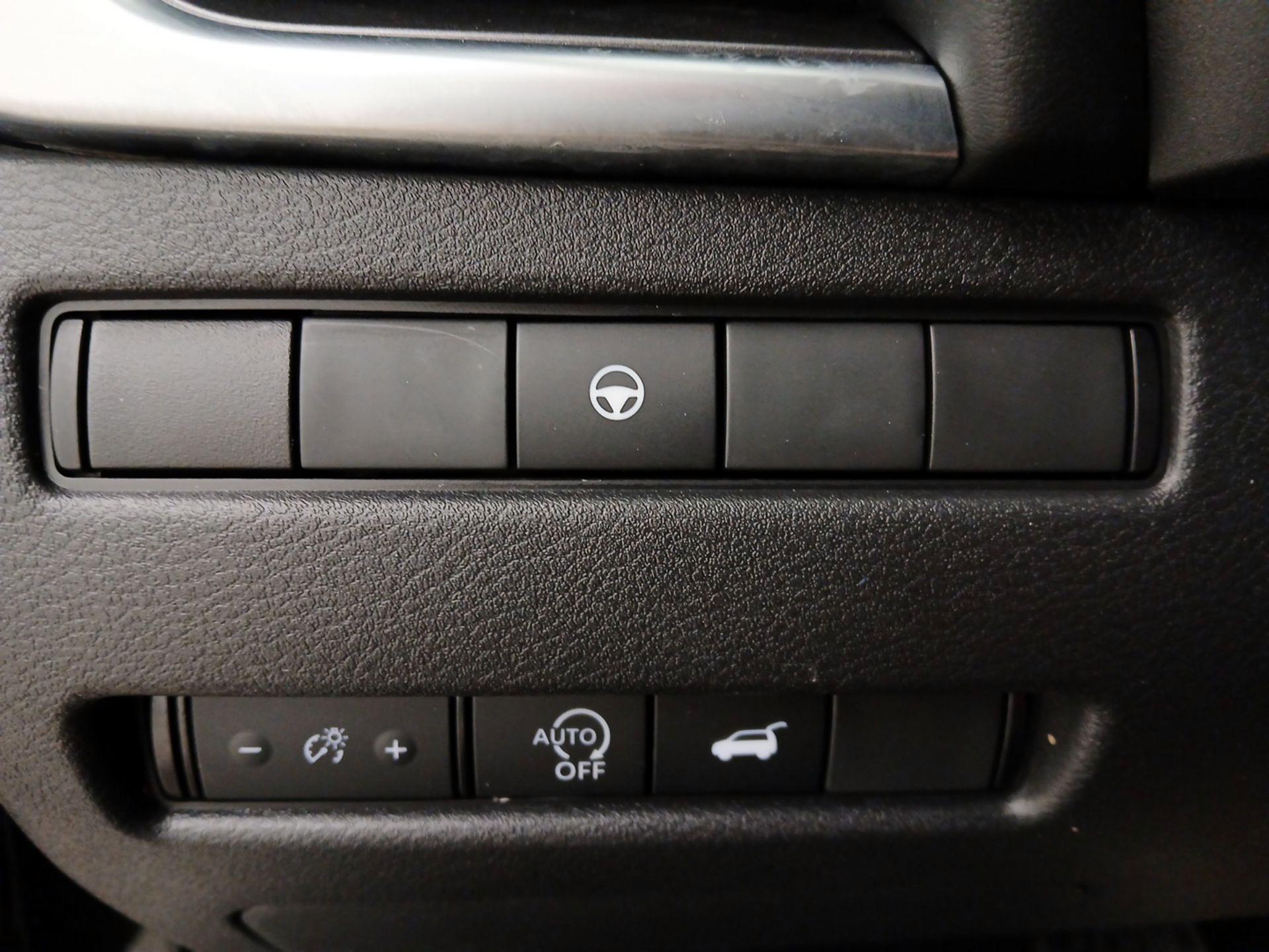 Thumbnail: 2023 Nissan Rogue - 13