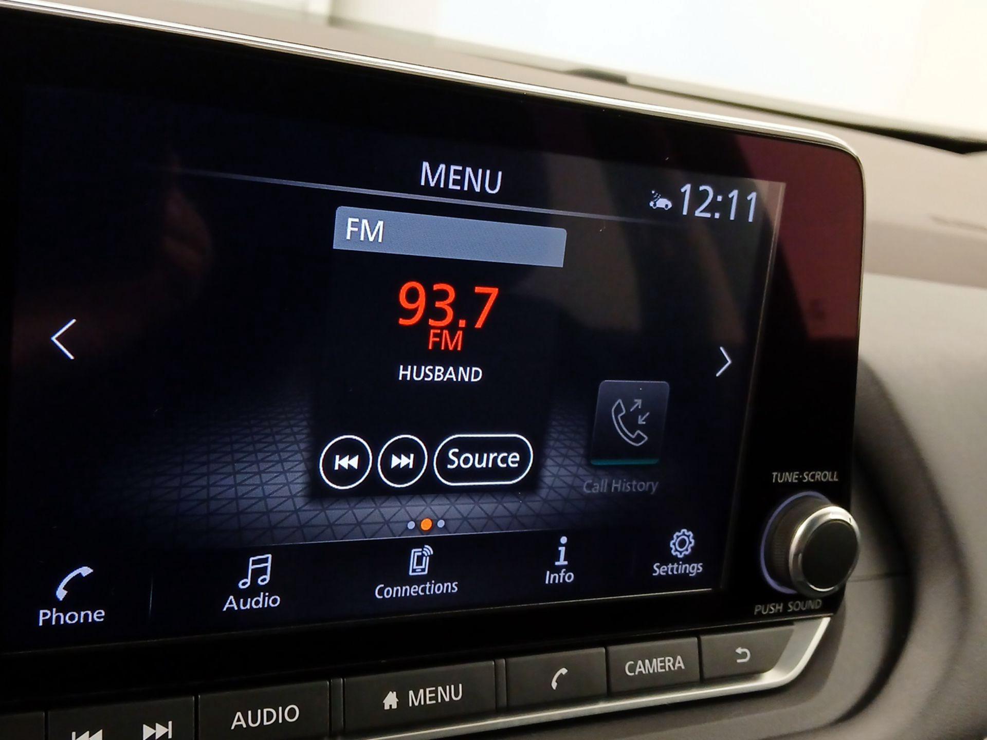 Thumbnail: 2023 Nissan Rogue - 15