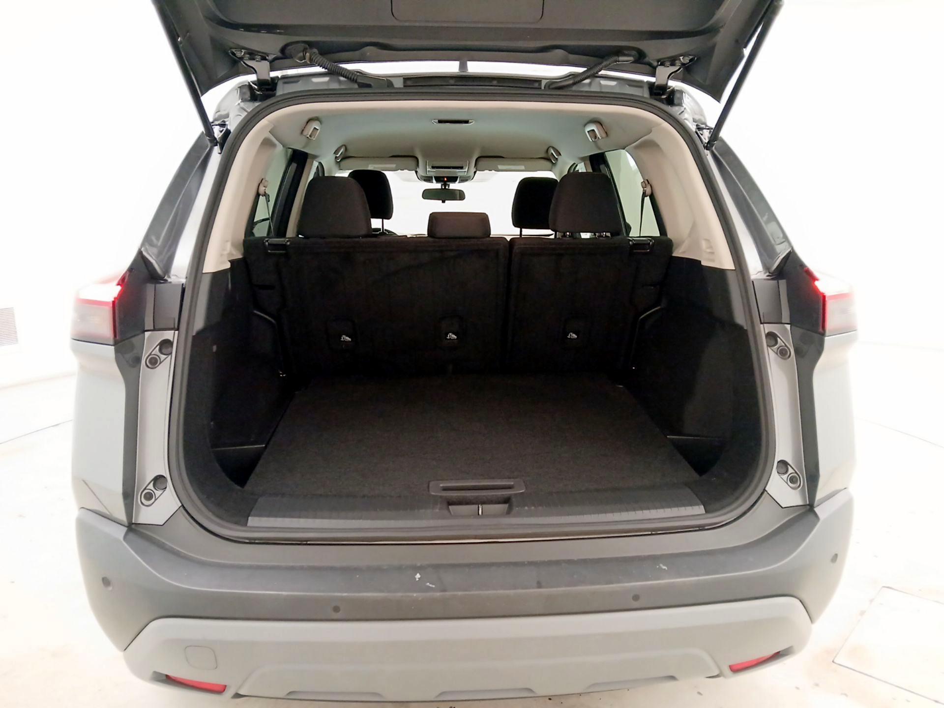 Thumbnail: 2023 Nissan Rogue - 20