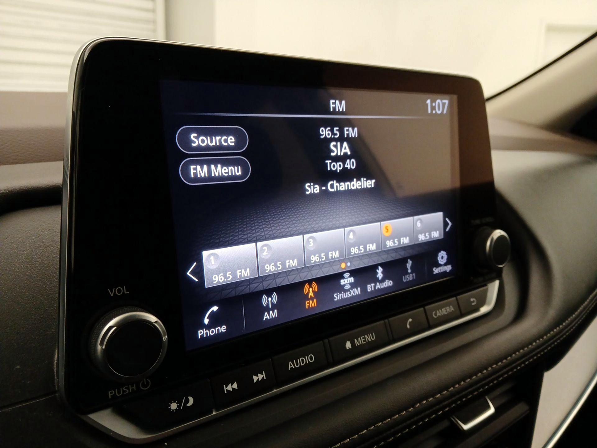 Thumbnail: 2023 Nissan Rogue - 15