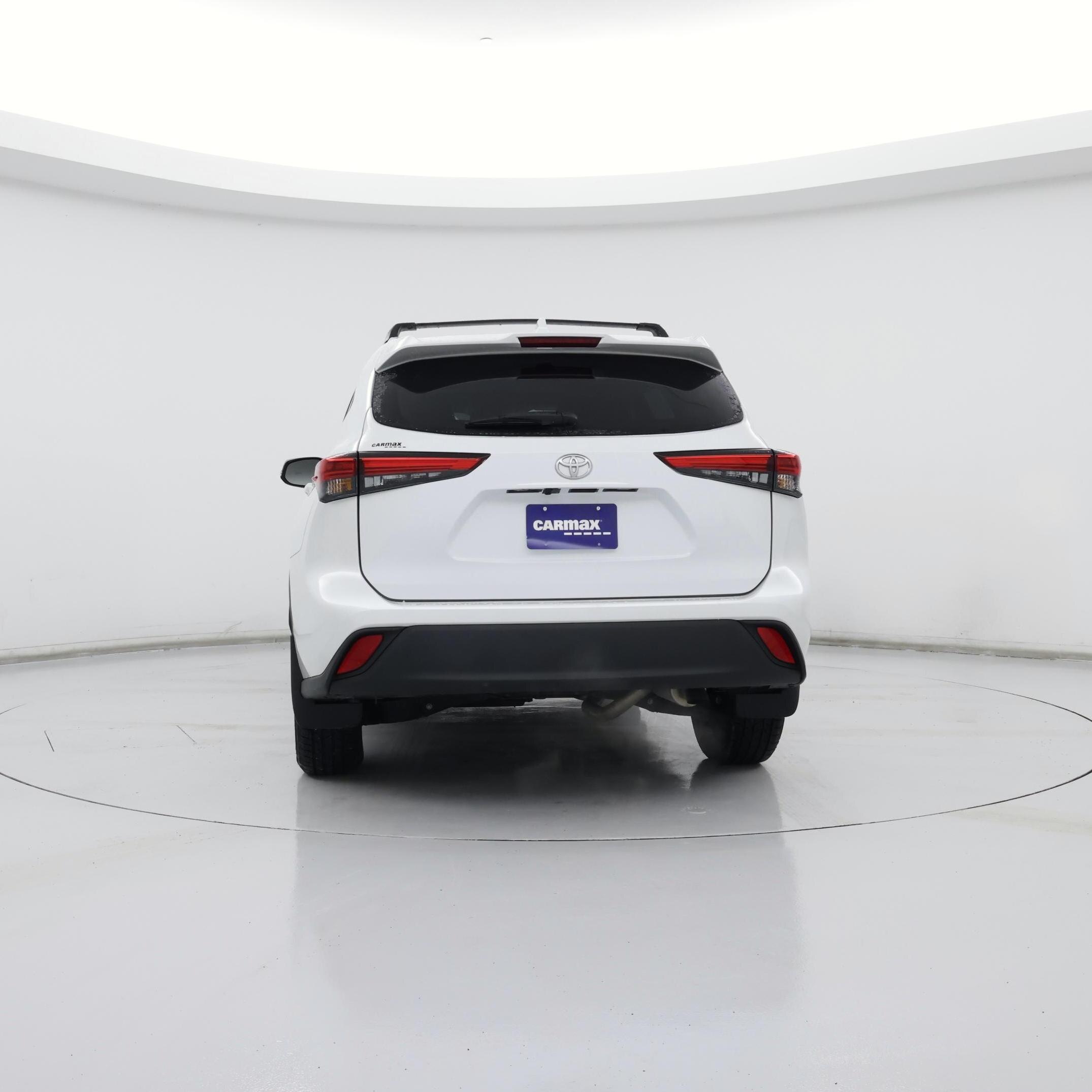 Thumbnail: 2023 Toyota Highlander - 6