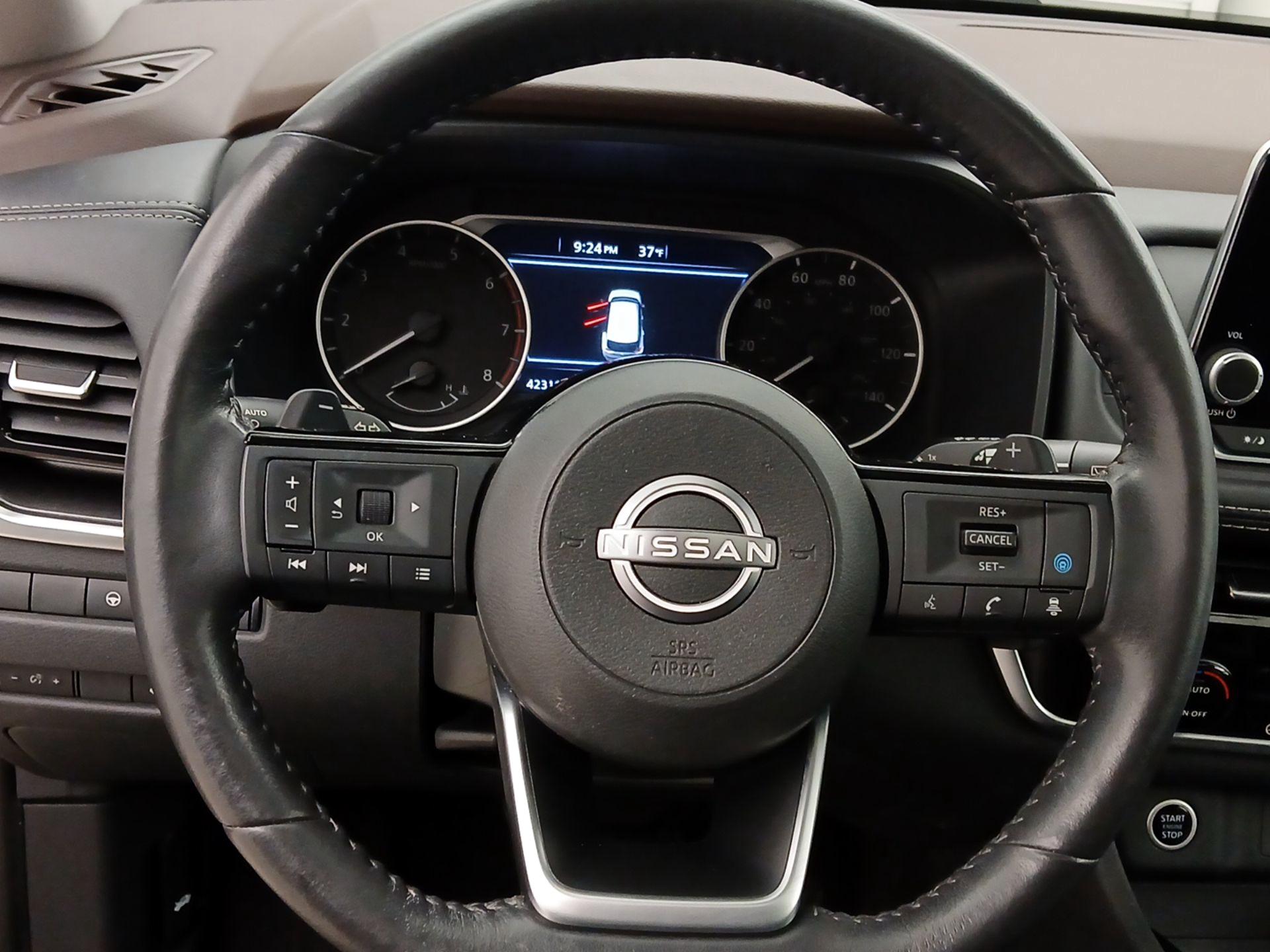 Thumbnail: 2023 Nissan Rogue - 10