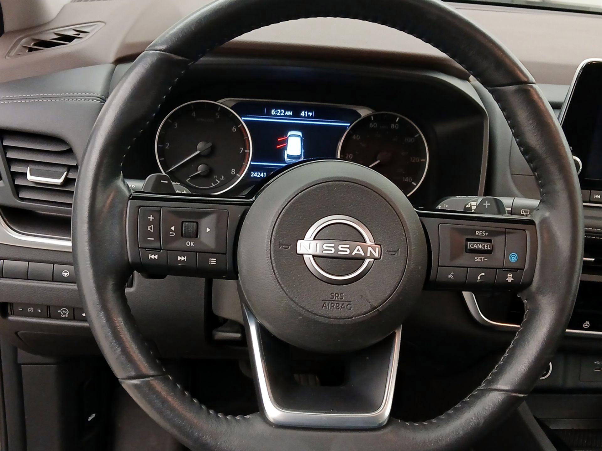 Thumbnail: 2023 Nissan Rogue - 10