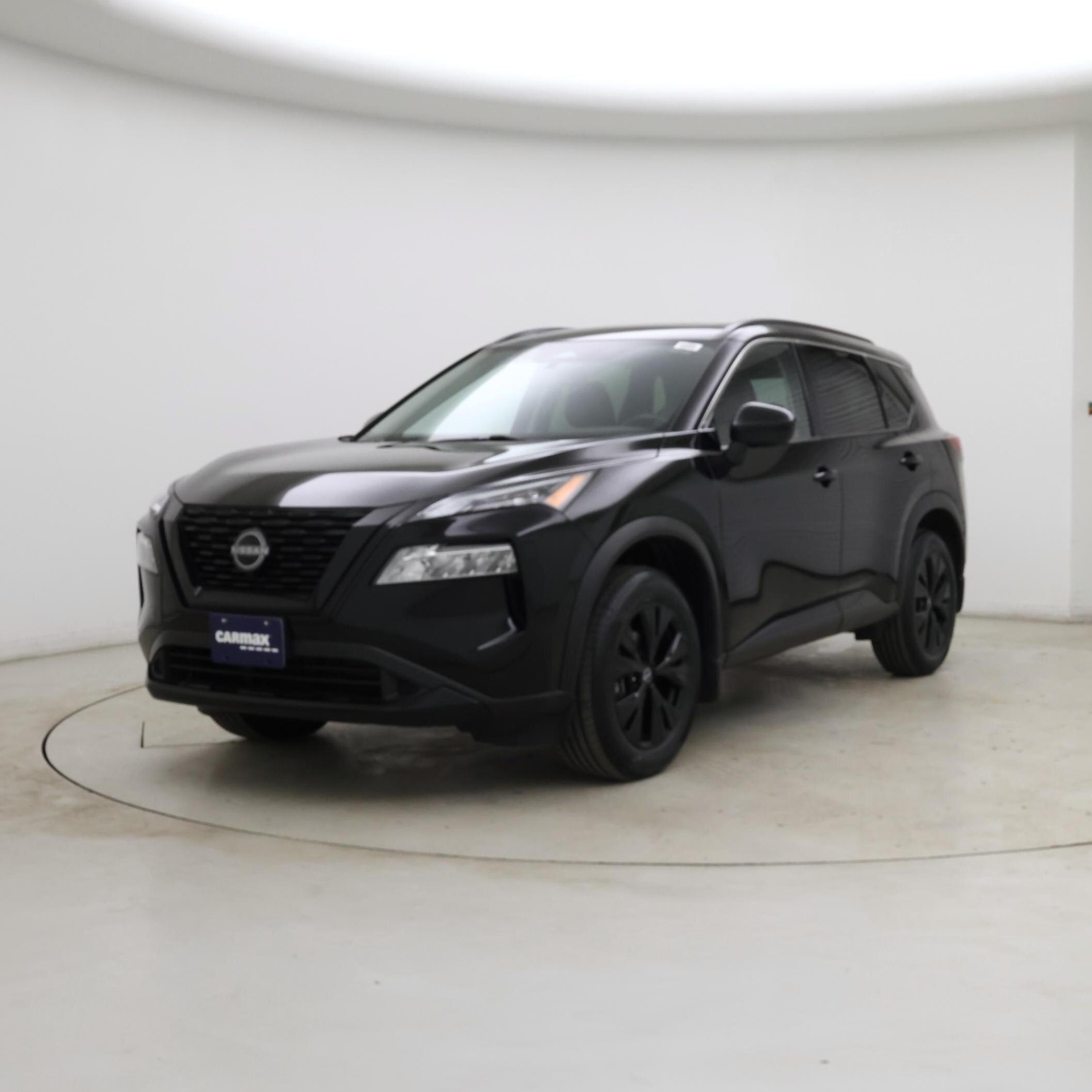 Thumbnail: 2023 Nissan Rogue - 4