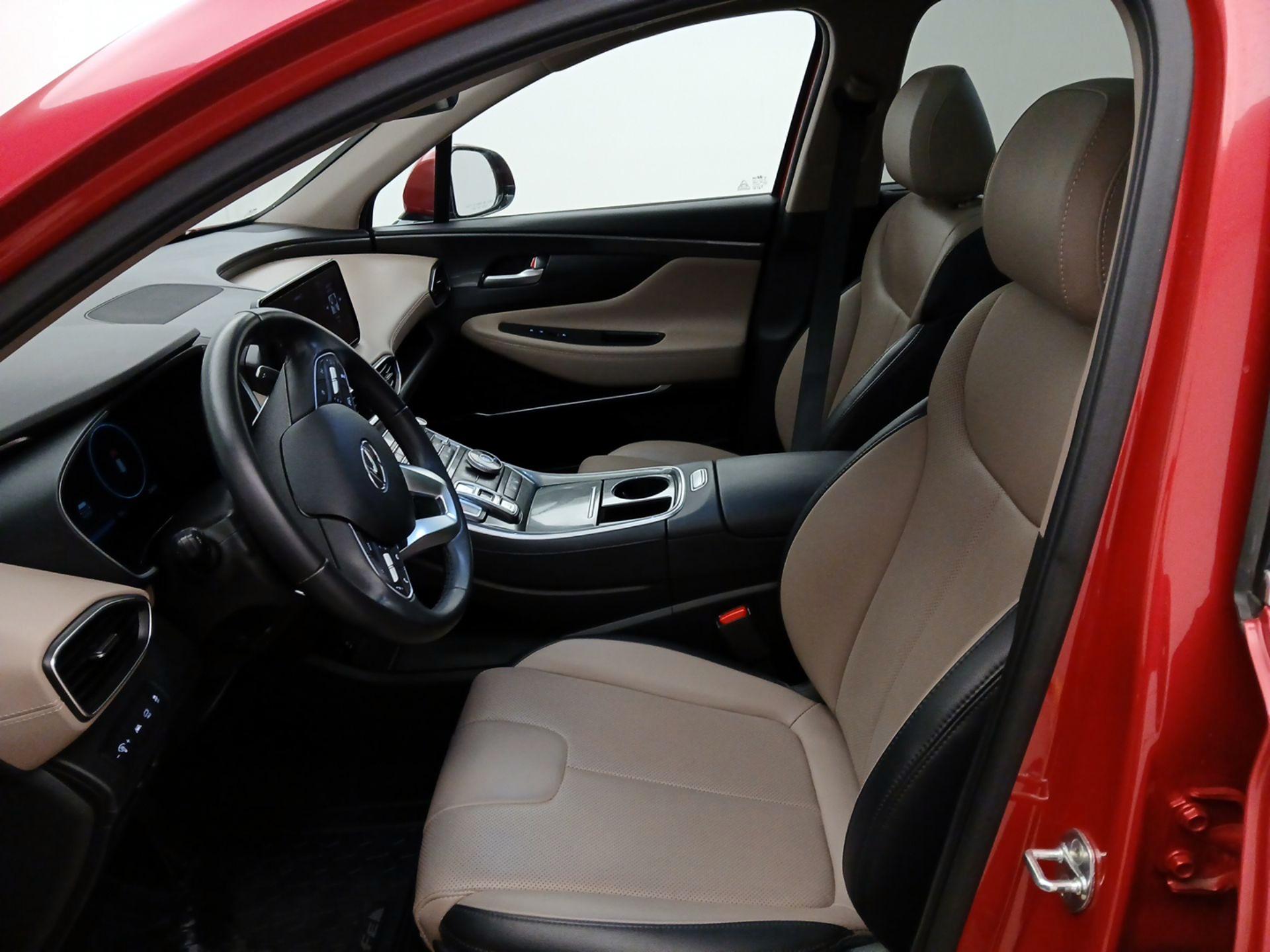 Thumbnail: 2023 Hyundai Santa Fe - 11