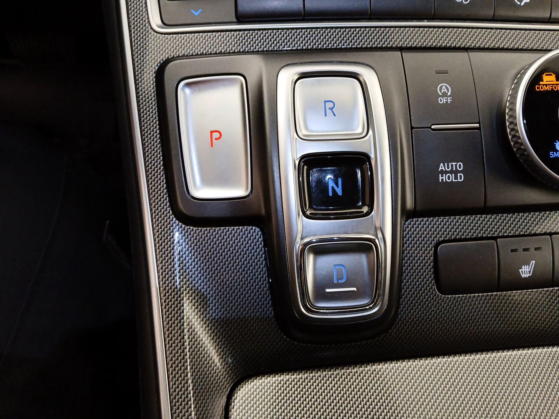 Thumbnail: 2023 Hyundai Santa Fe - 17