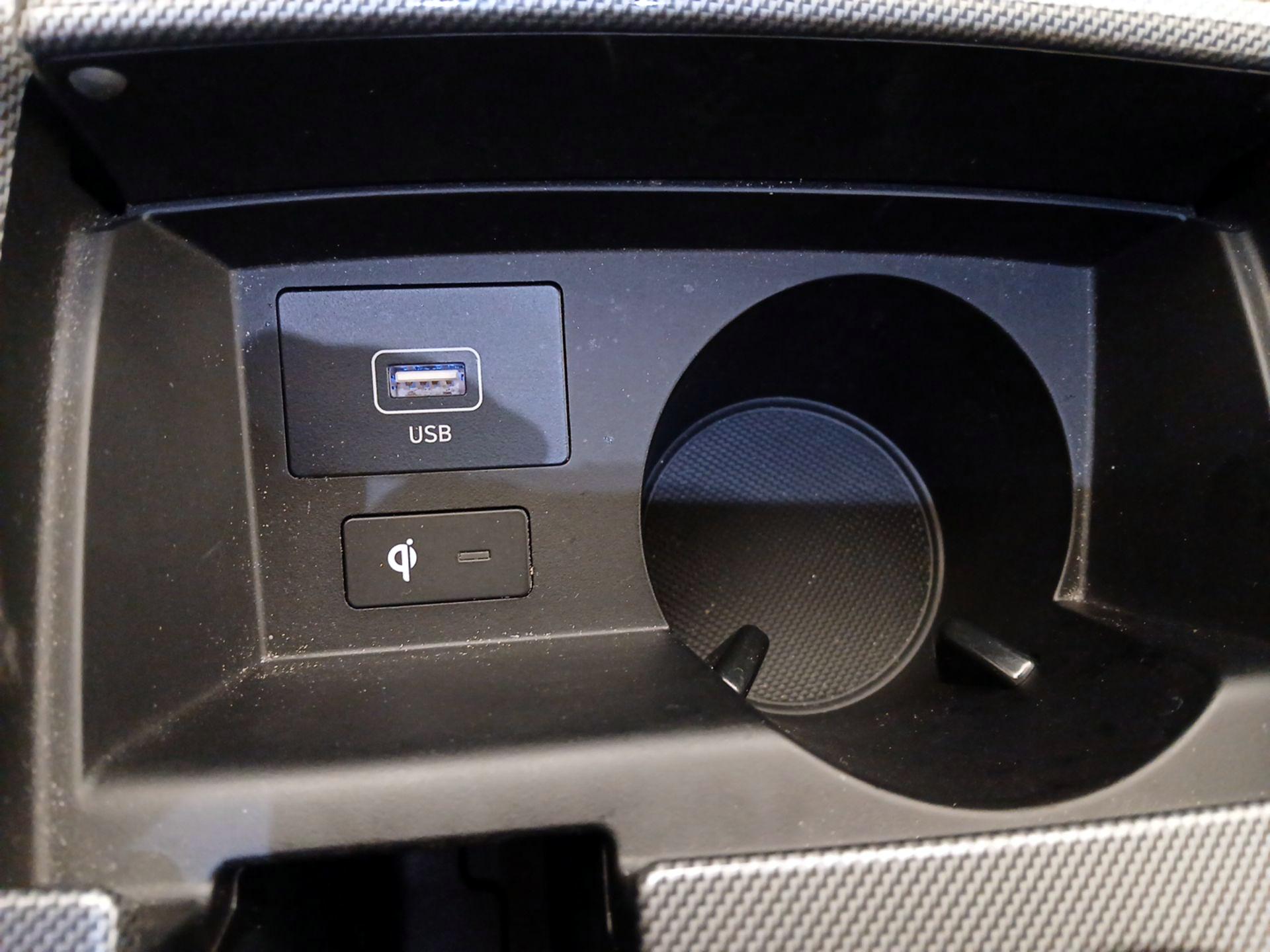 Thumbnail: 2023 Hyundai Santa Fe - 18