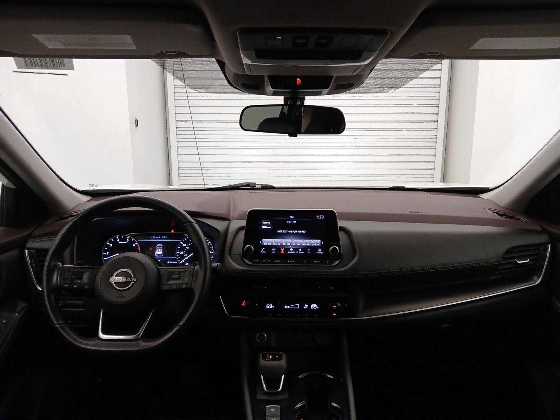 Thumbnail: 2023 Nissan Rogue - 9