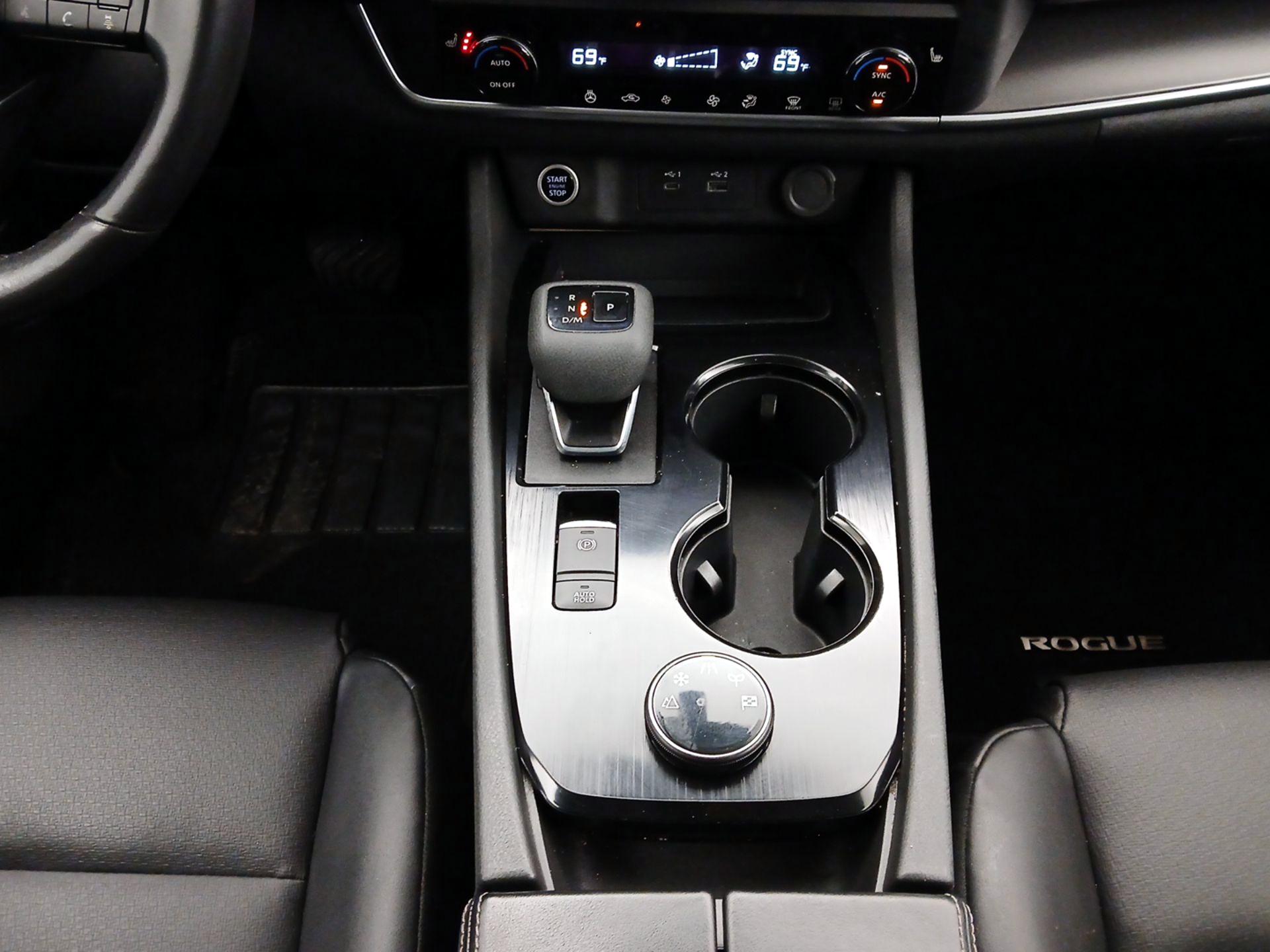 Thumbnail: 2023 Nissan Rogue - 17