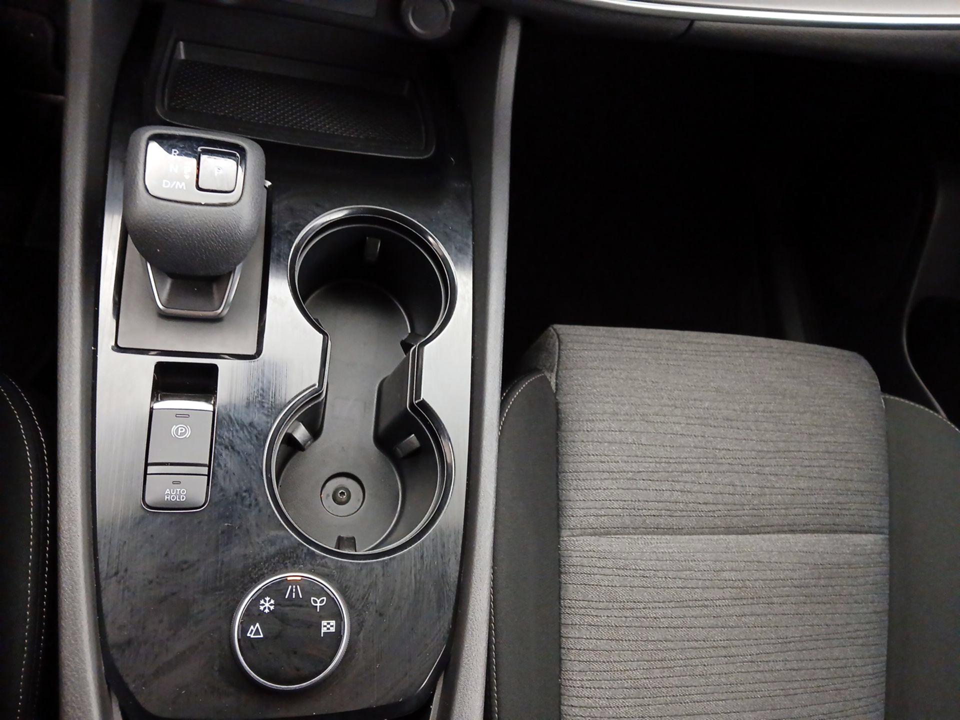 Thumbnail: 2023 Nissan Rogue - 17