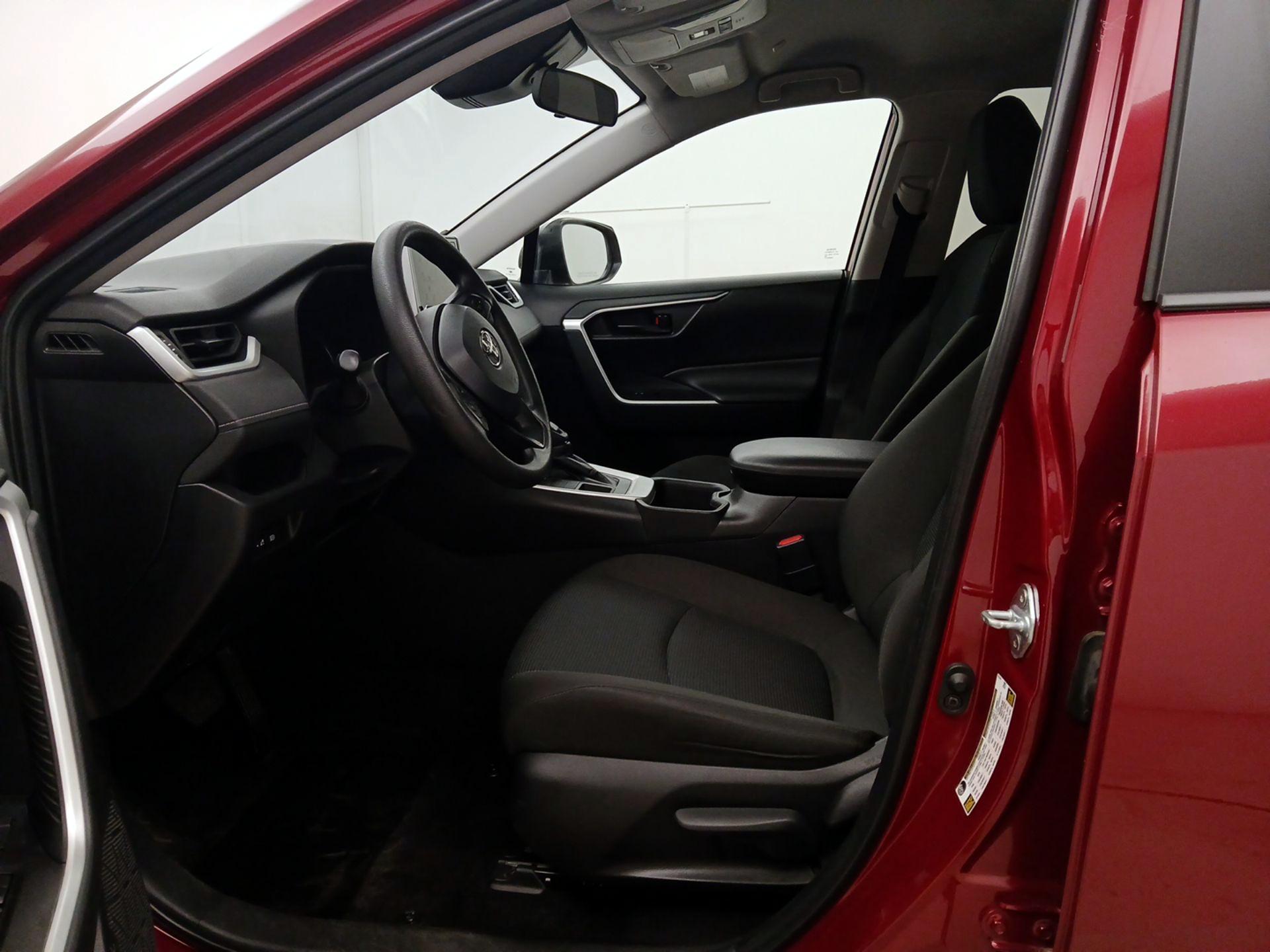 Thumbnail: 2024 Toyota RAV4 - 11