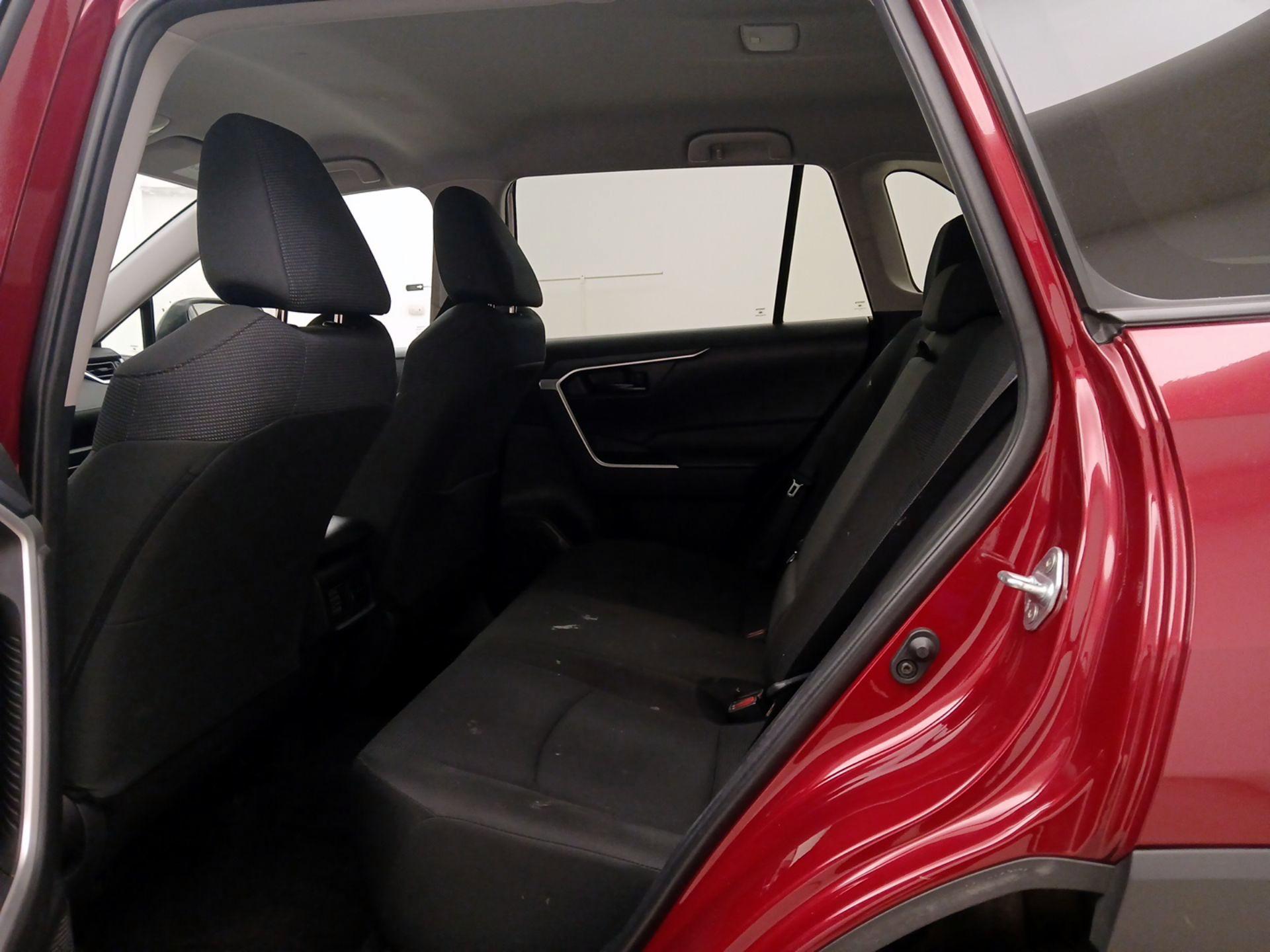 Thumbnail: 2024 Toyota RAV4 - 19