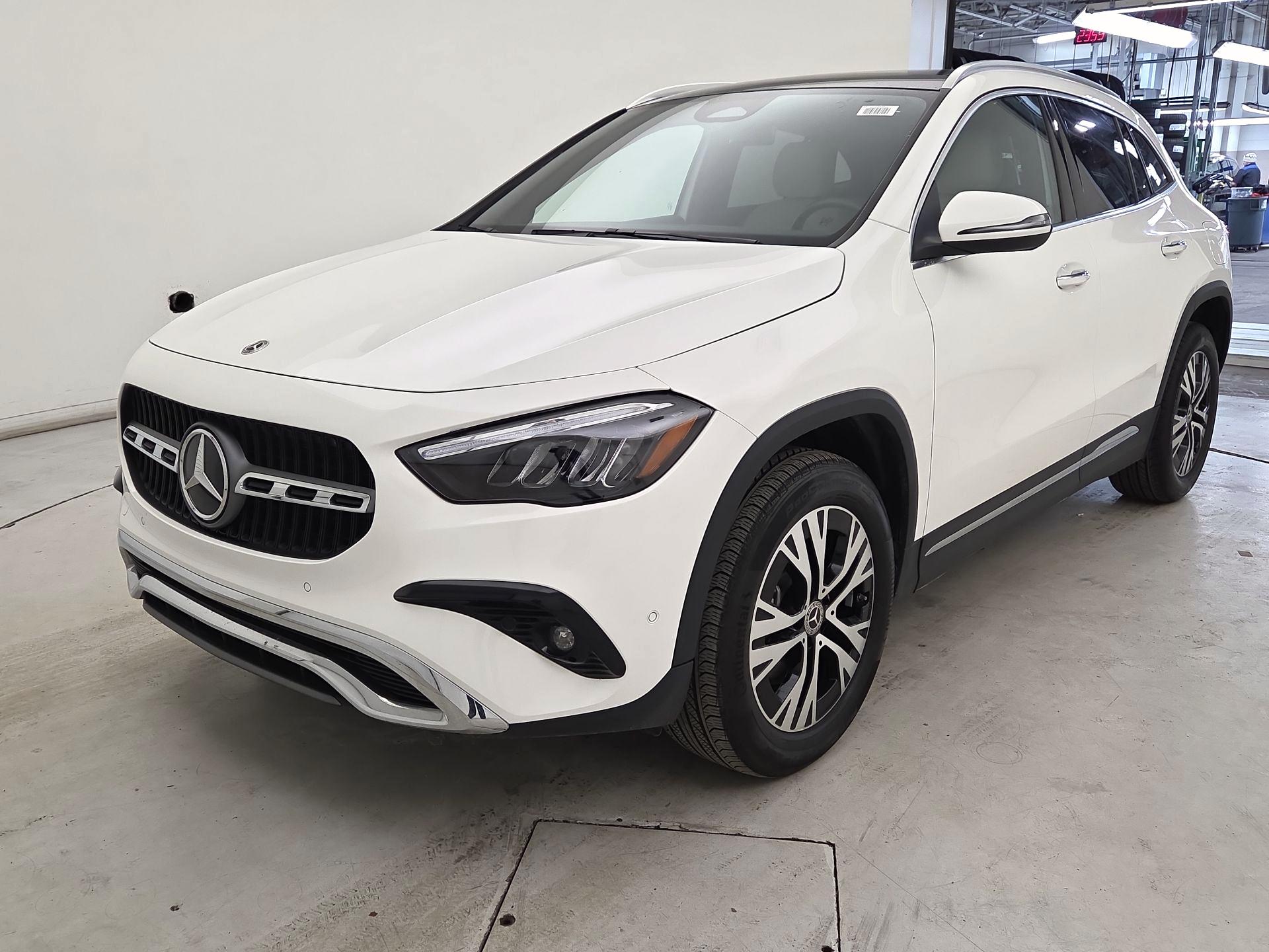 Thumbnail: 2025 Mercedes-Benz GLA - 3