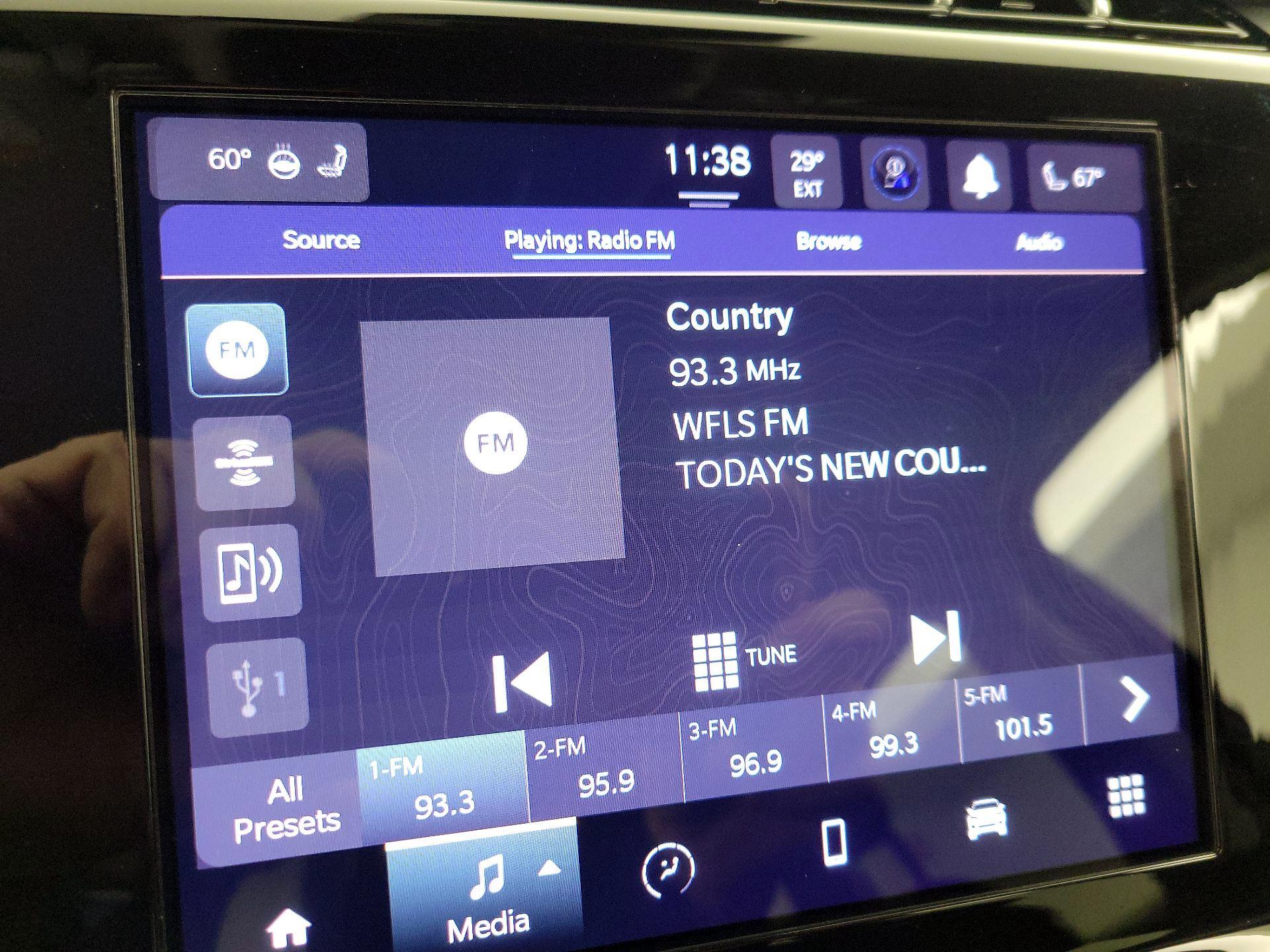 Thumbnail: 2023 Jeep Grand Cherokee - 15