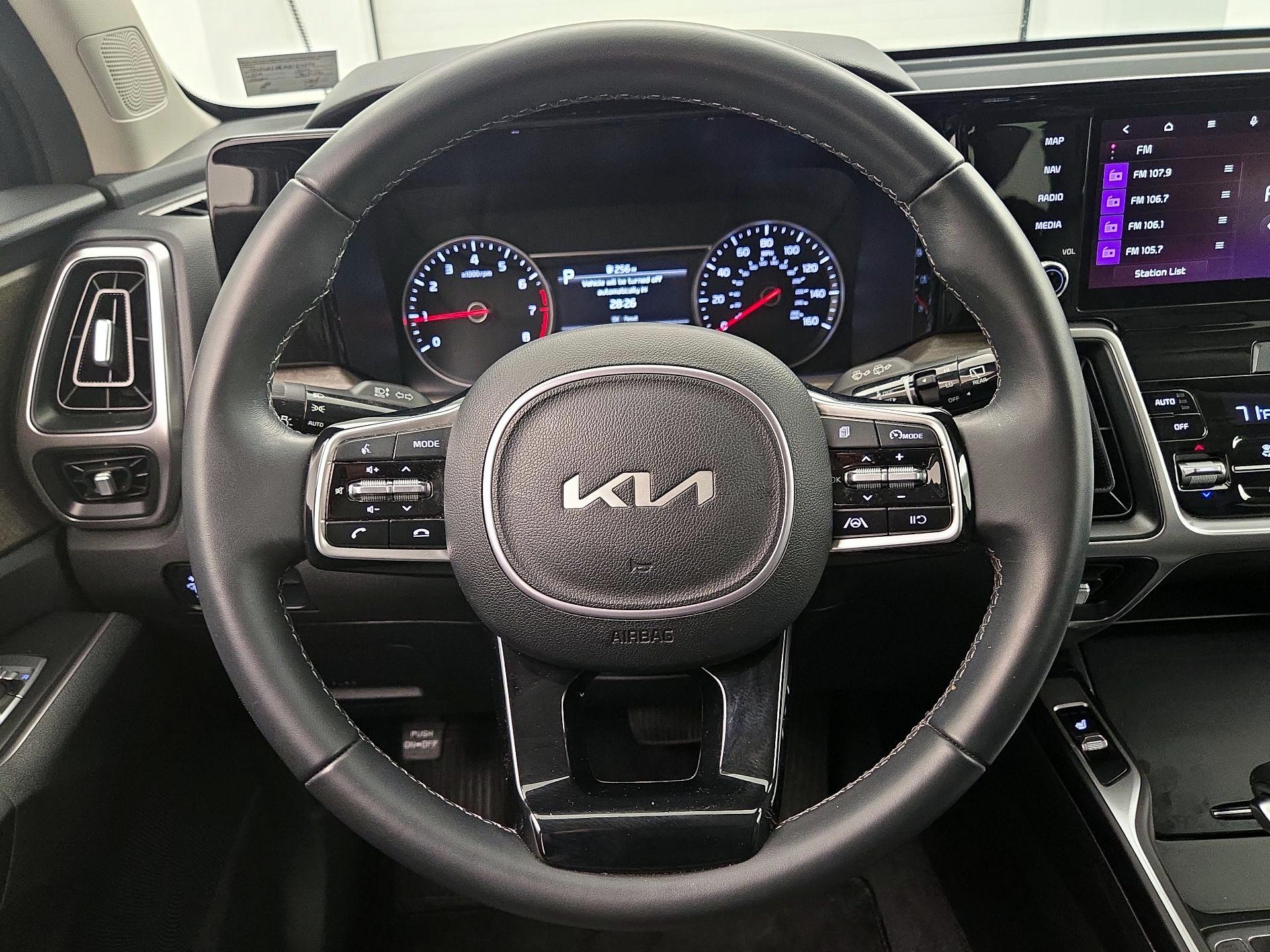 Thumbnail: 2022 Kia Sorento - 10