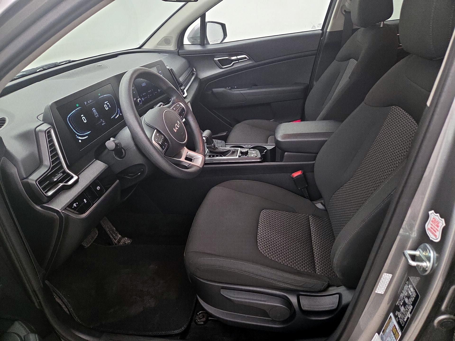 Thumbnail: 2024 Kia Sportage - 11