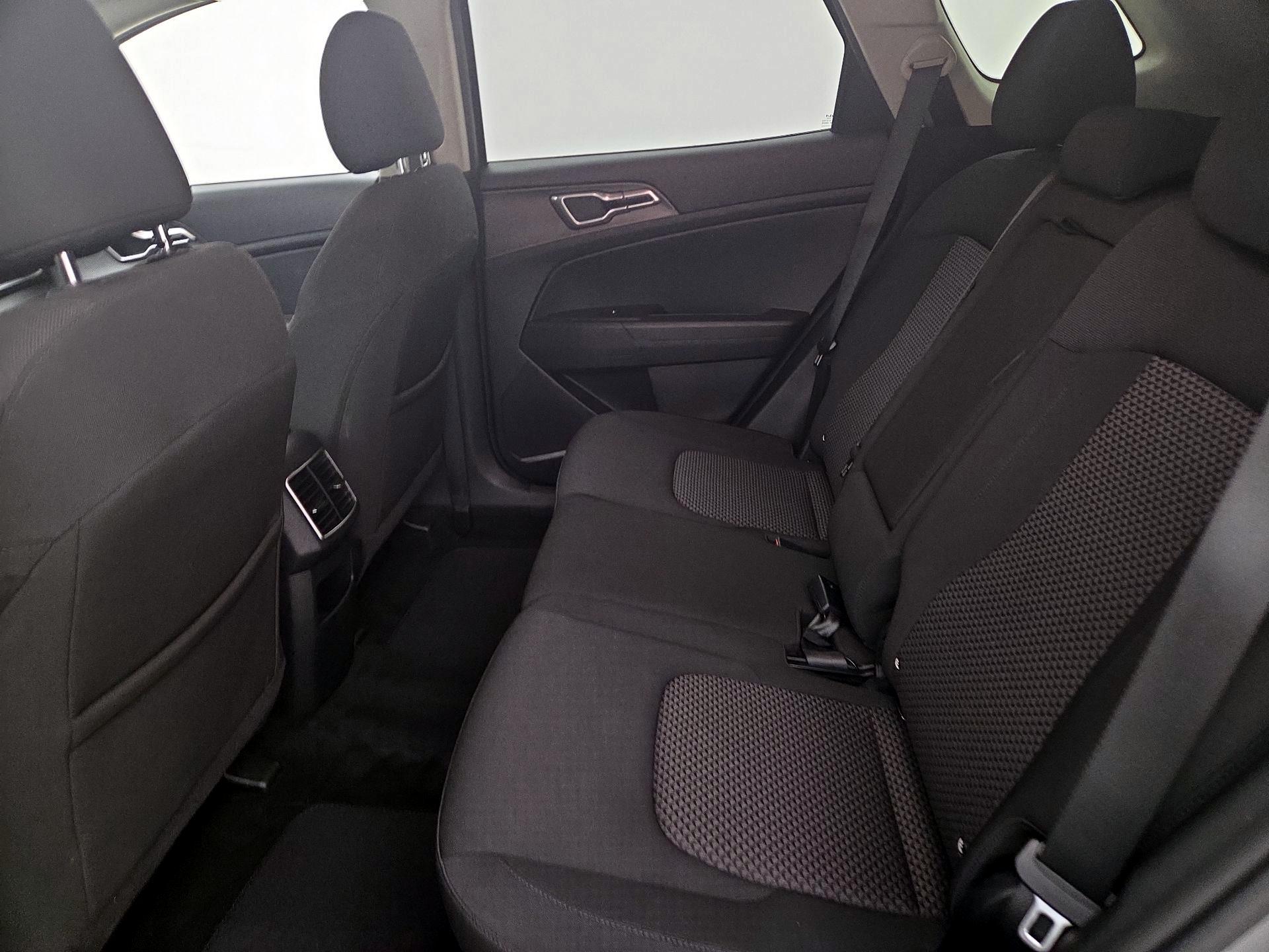 Thumbnail: 2024 Kia Sportage - 19