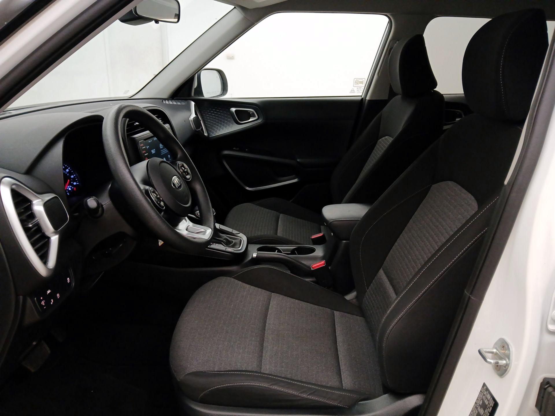 Thumbnail: 2021 Kia Soul - 11