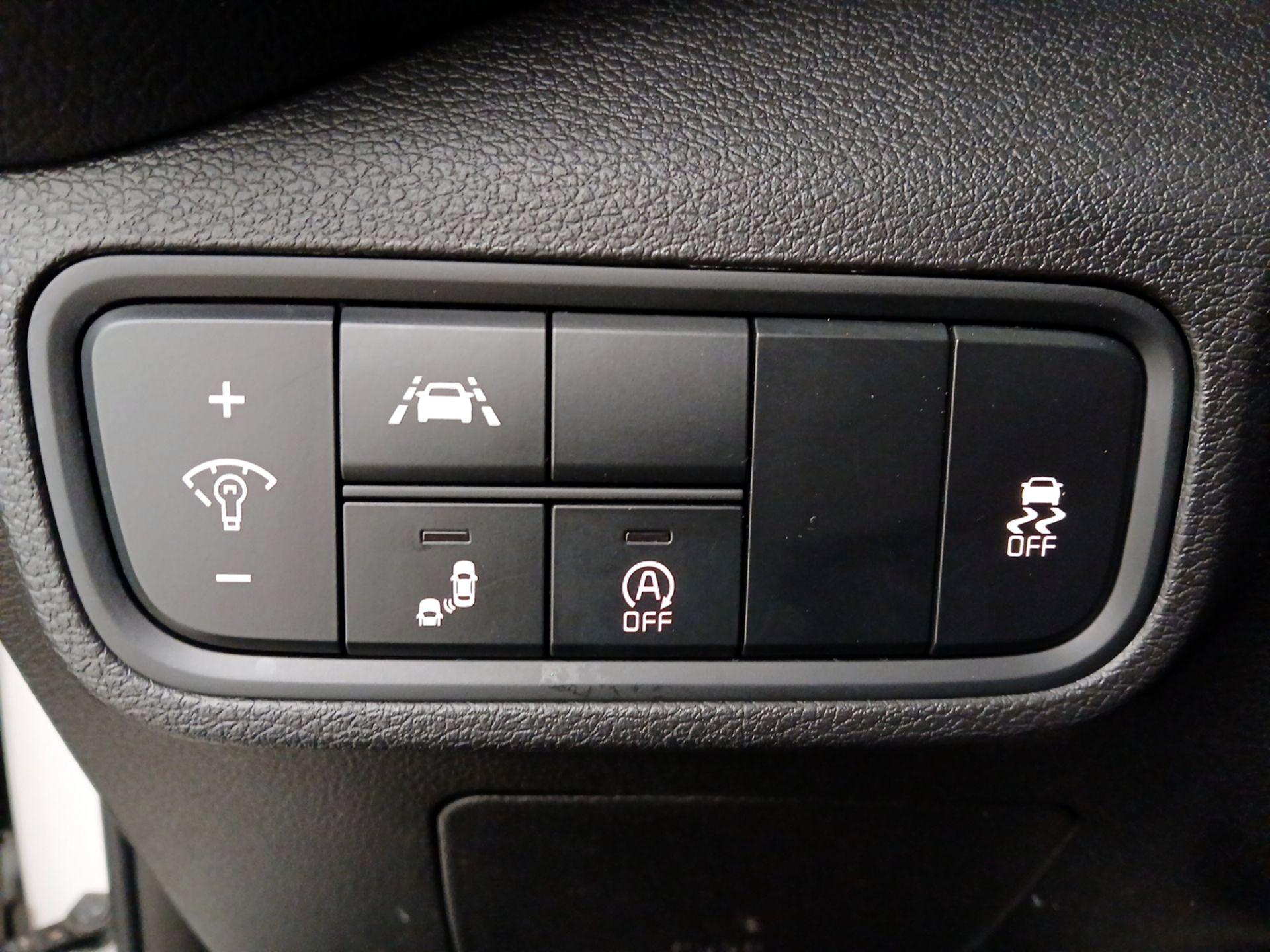 Thumbnail: 2021 Kia Soul - 13