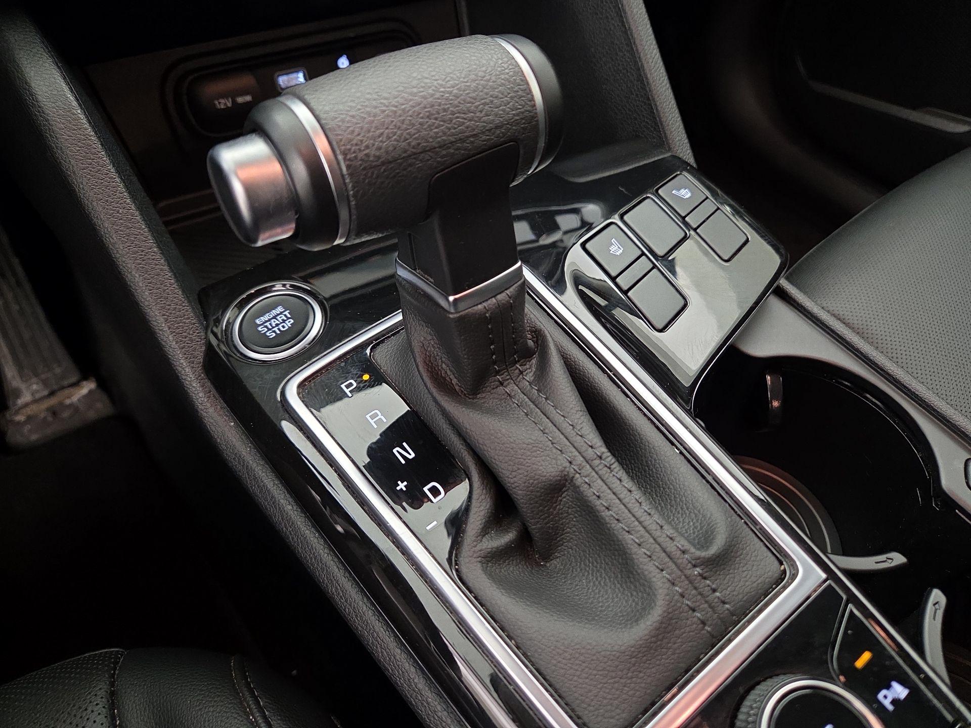 Thumbnail: 2023 Kia Sportage - 16