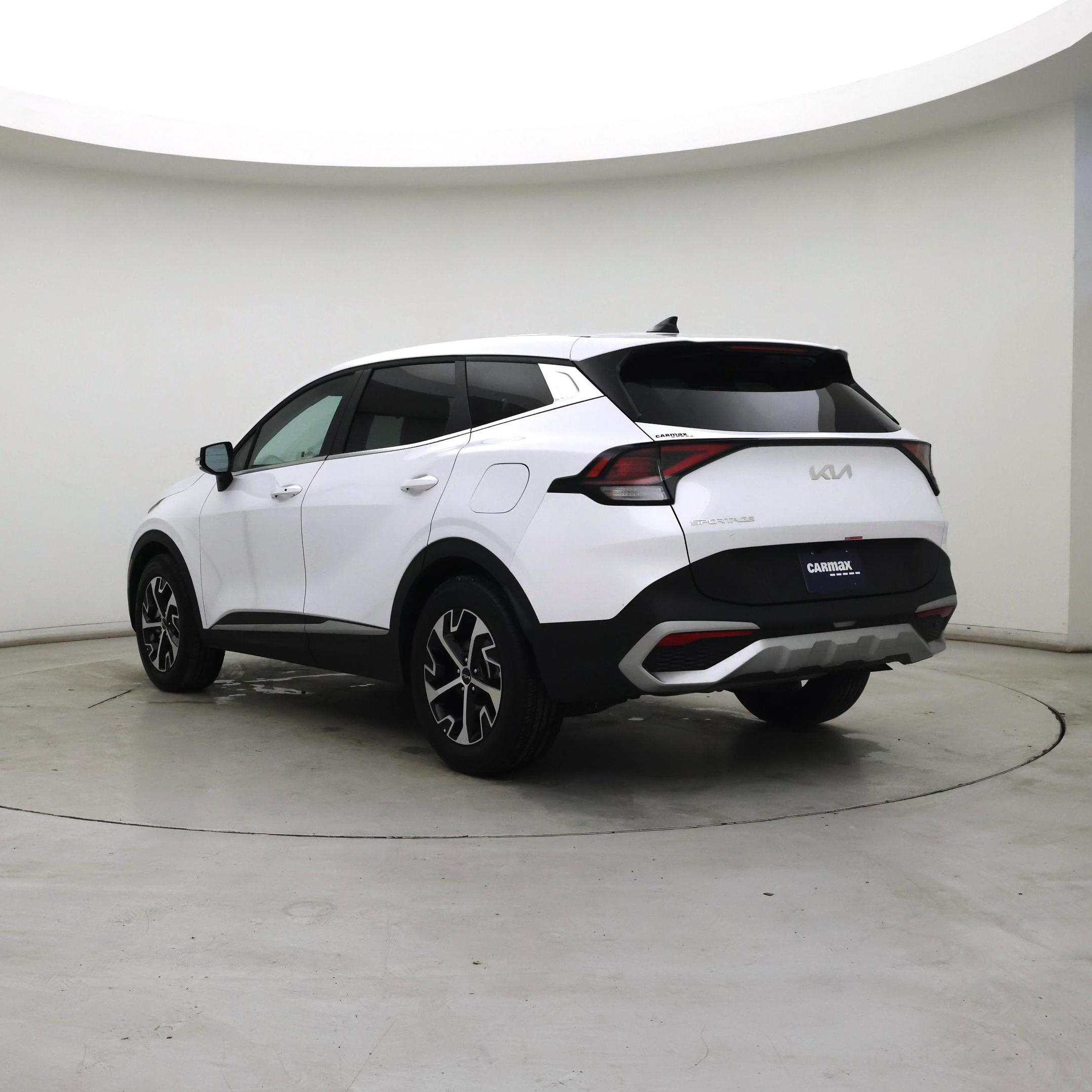 Thumbnail: 2023 Kia Sportage - 2