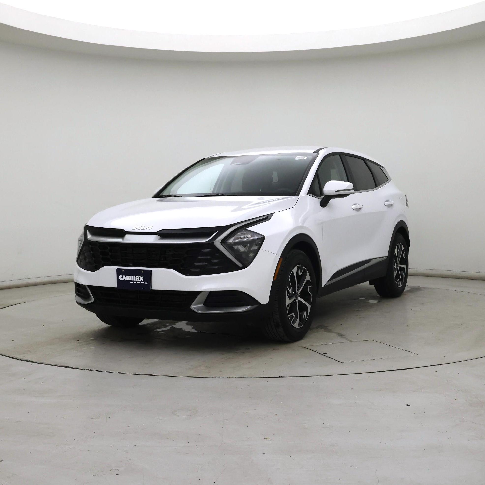 Thumbnail: 2023 Kia Sportage - 4