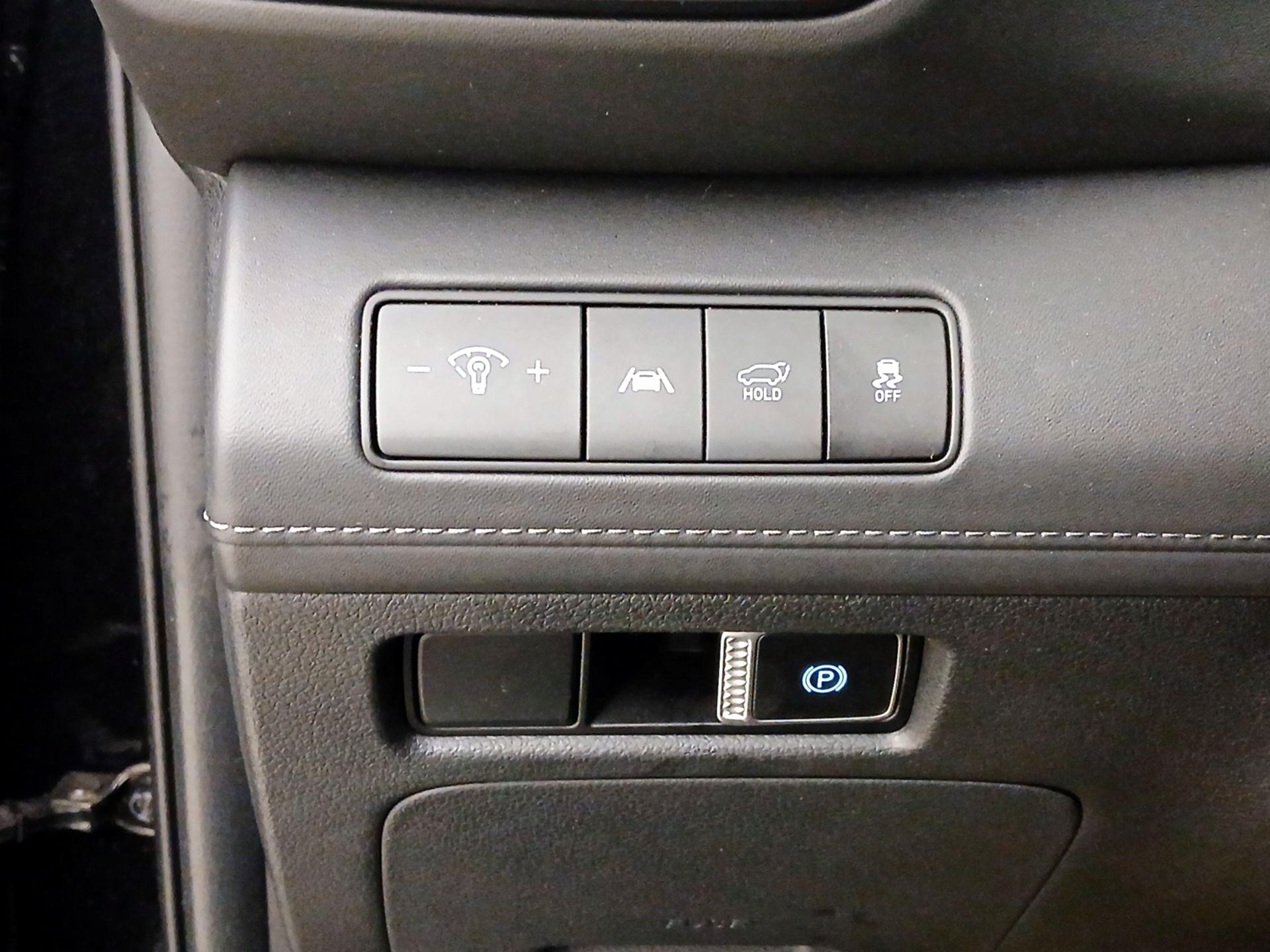 Thumbnail: 2023 Hyundai Santa Fe - 13