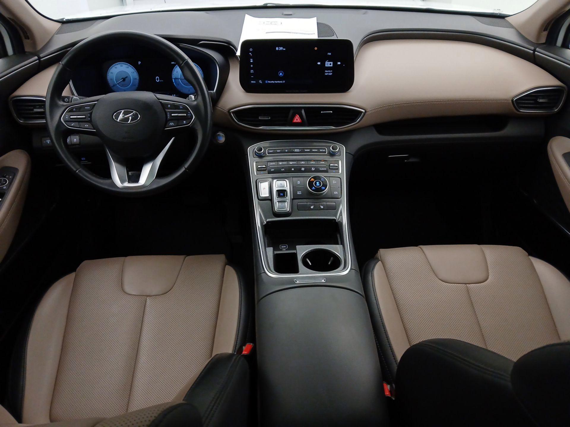 Thumbnail: 2023 Hyundai Santa Fe - 9