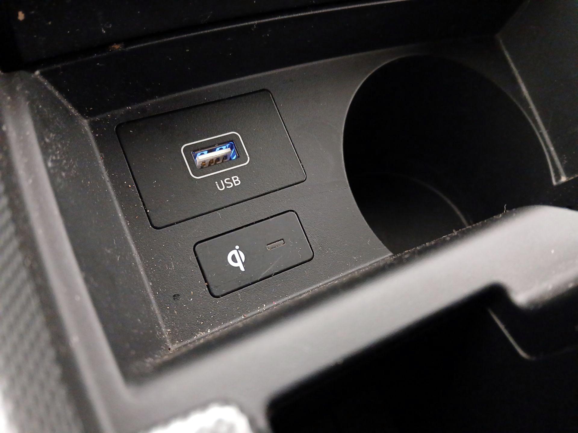 Thumbnail: 2023 Hyundai Santa Fe - 19