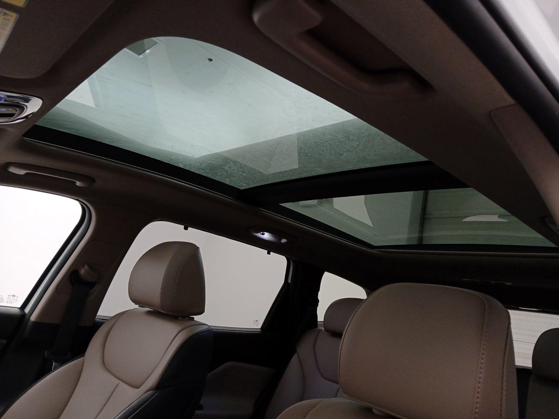 Thumbnail: 2023 Hyundai Santa Fe - 20