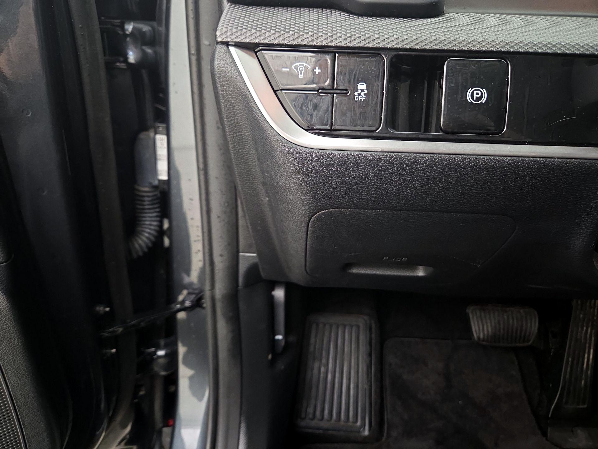 Thumbnail: 2024 Kia Sportage - 13