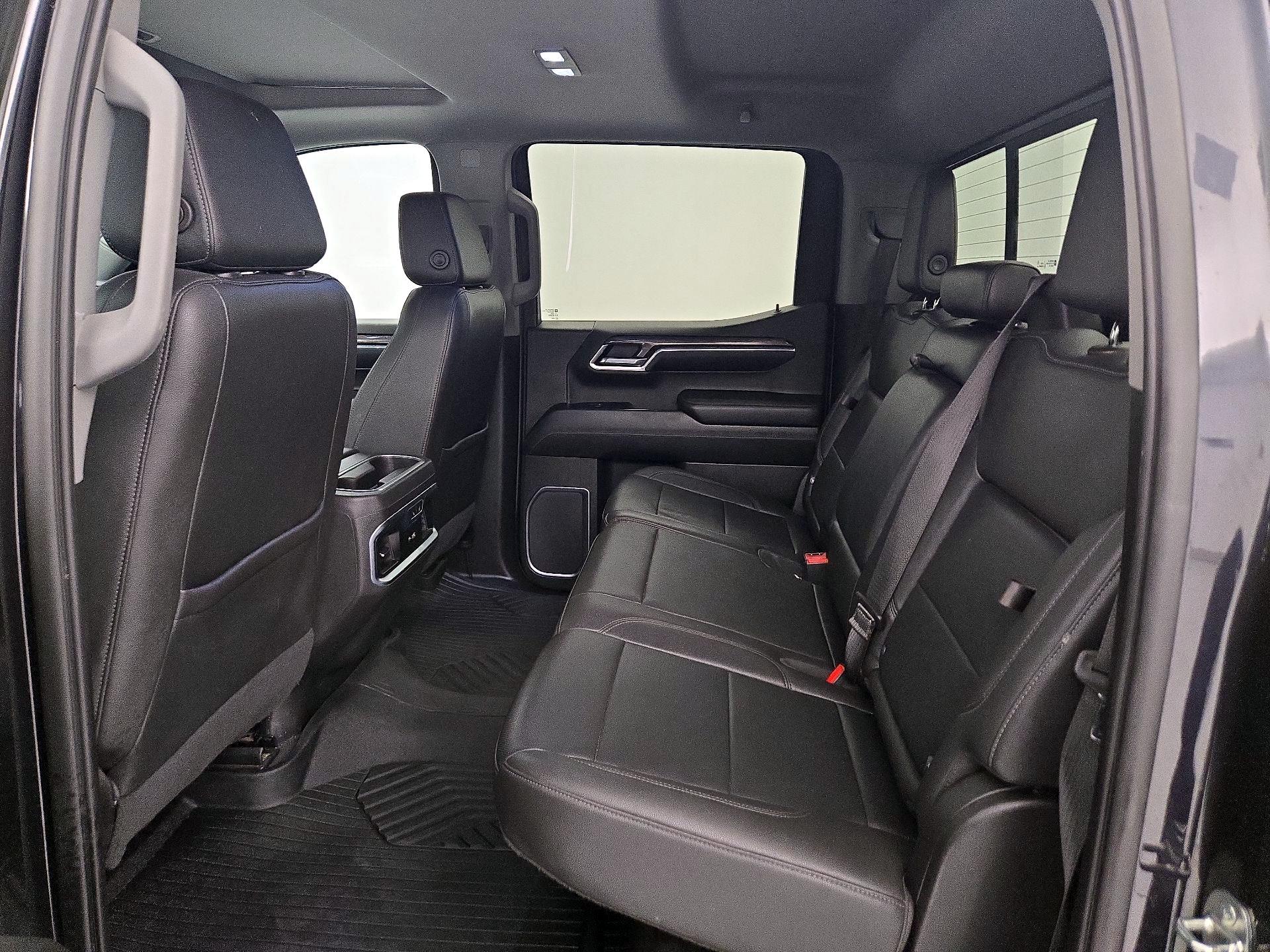 Thumbnail: 2022 Chevrolet Silverado 1500 - 20