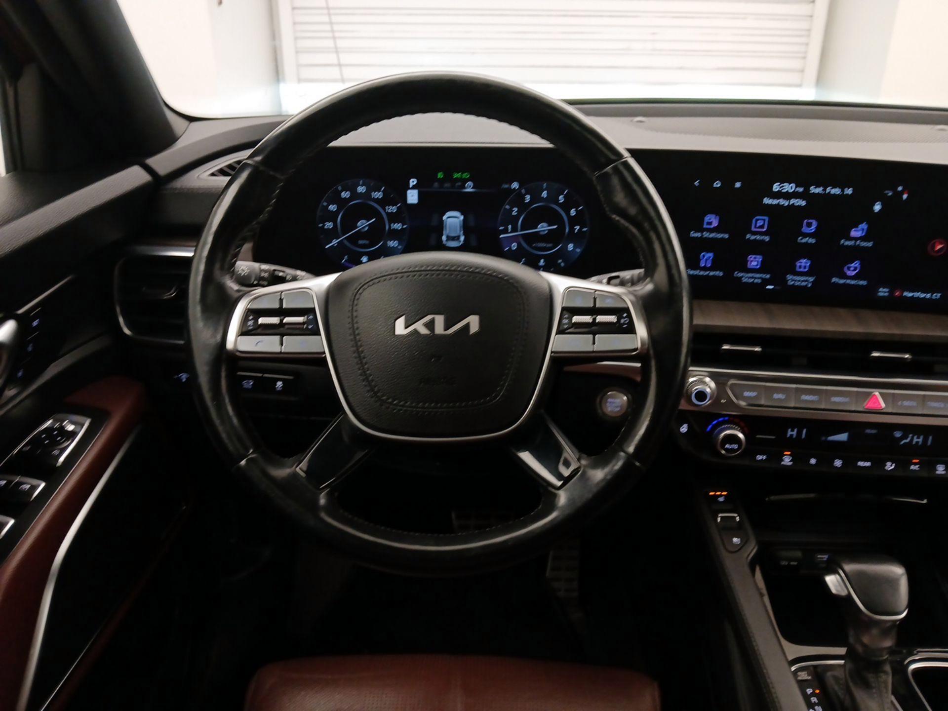 Thumbnail: 2023 Kia Telluride - 10