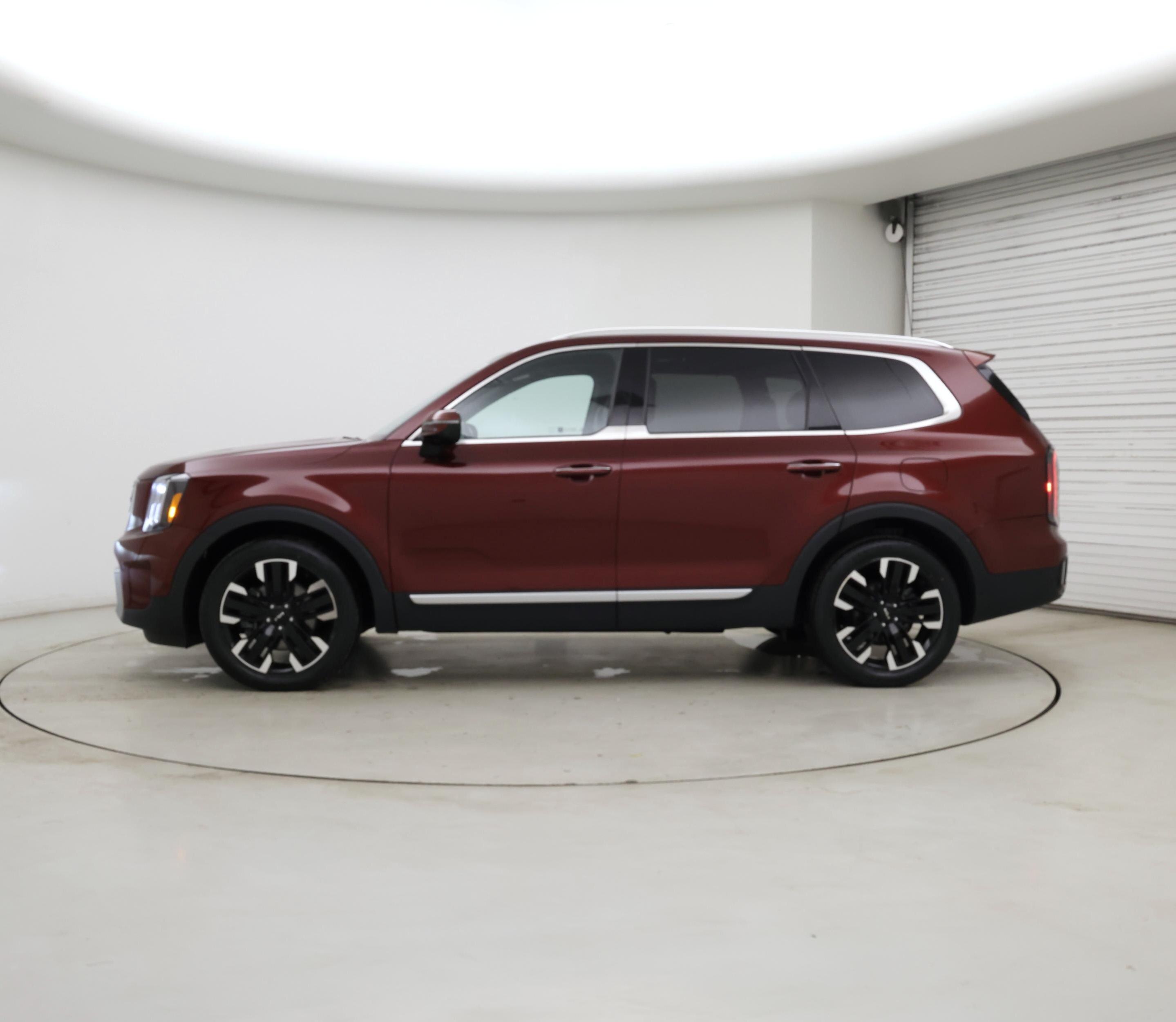 Thumbnail: 2023 Kia Telluride - 3