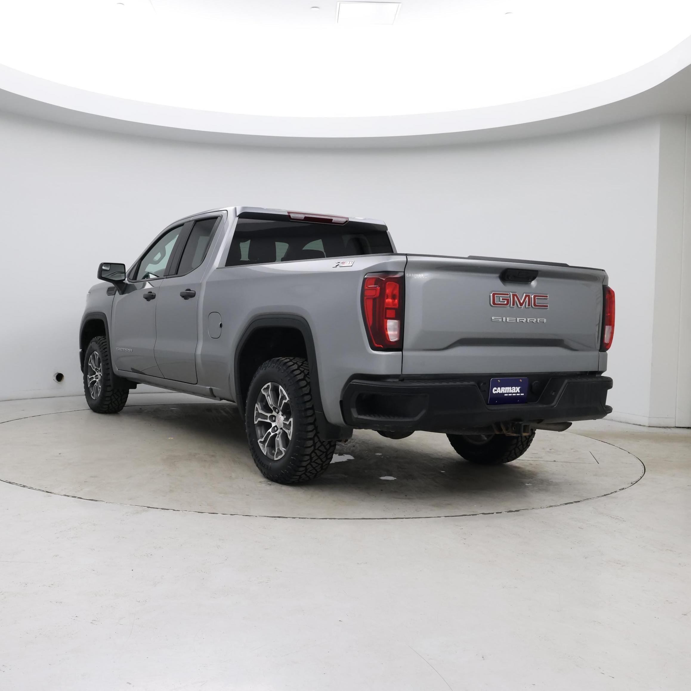 Thumbnail: 2023 GMC Sierra 1500 - 2