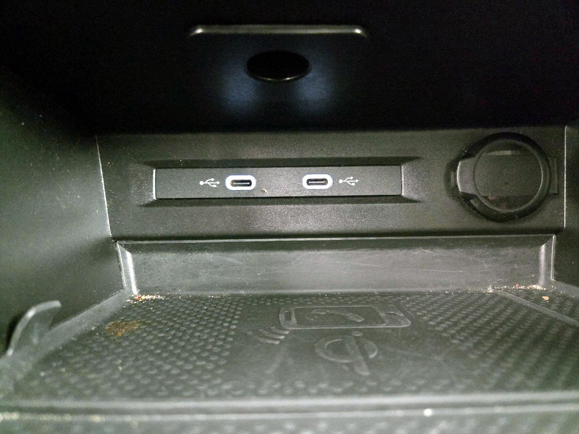 Thumbnail: 2024 Volkswagen Tiguan - 18