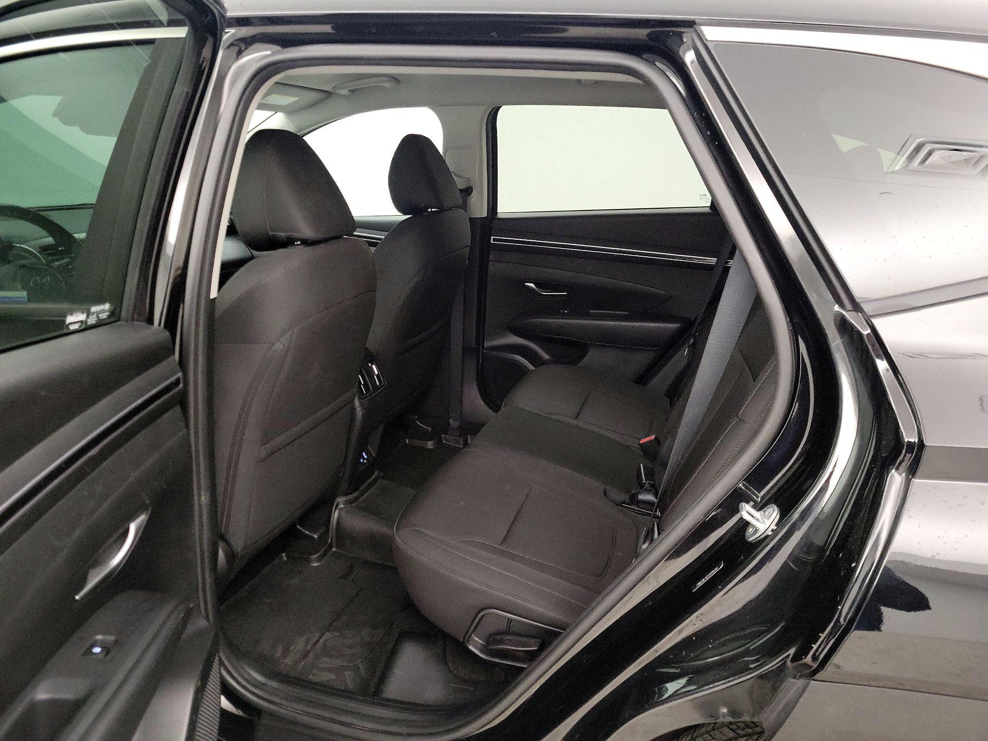 Thumbnail: 2023 Hyundai Tucson - 19