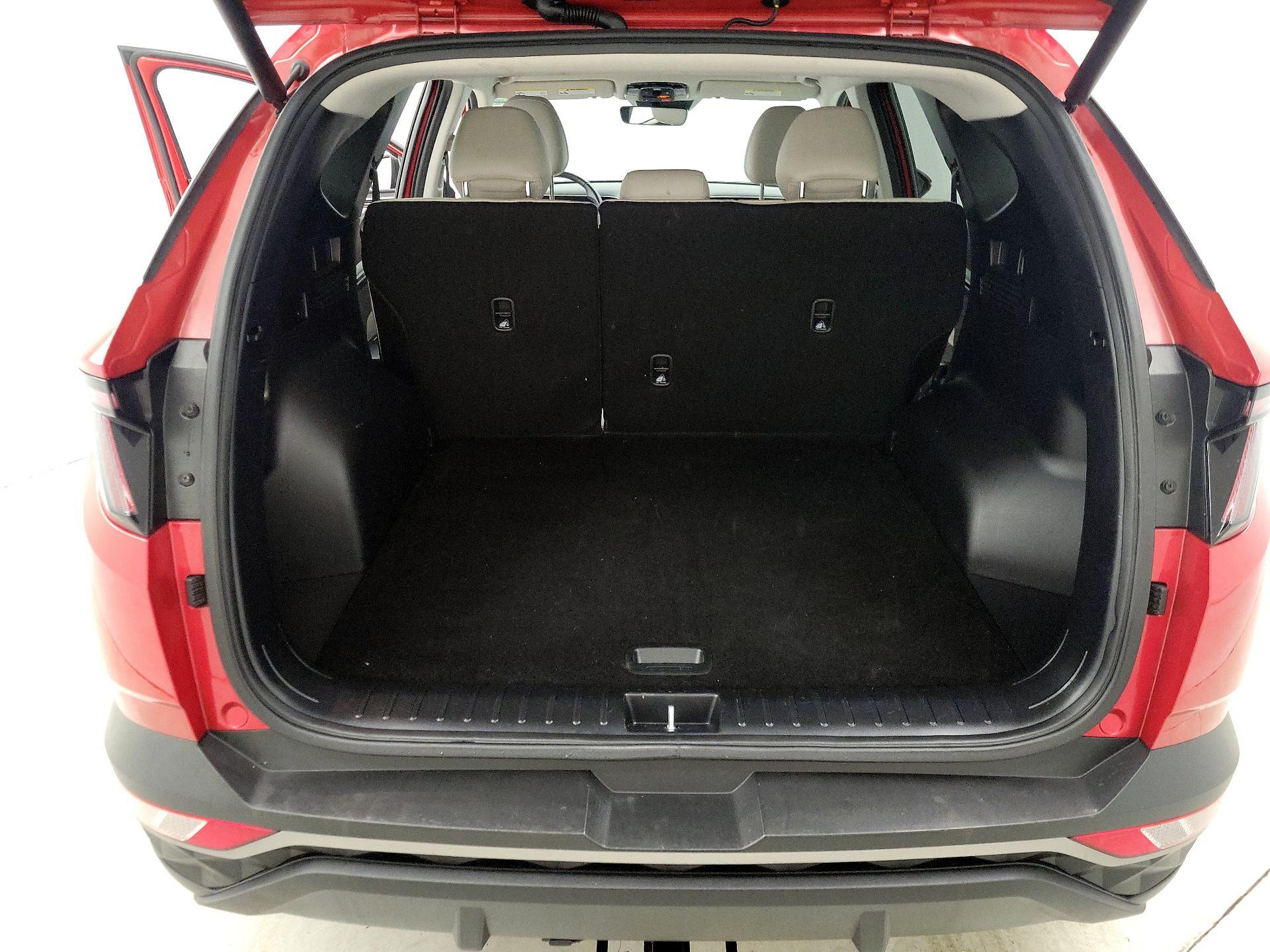 Thumbnail: 2023 Hyundai Tucson - 19