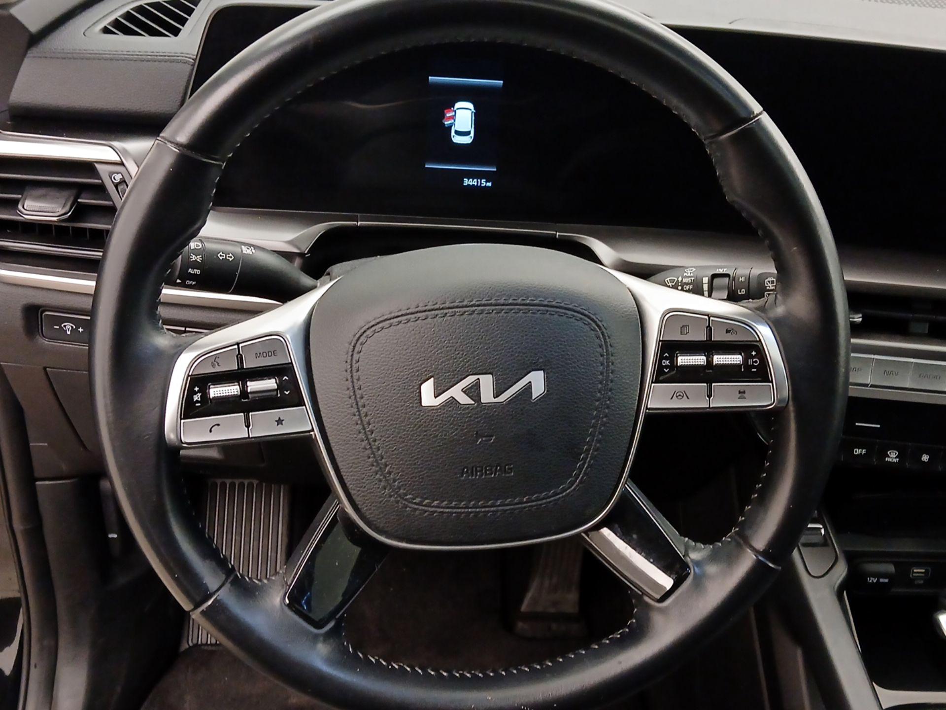 Thumbnail: 2023 Kia Telluride - 10