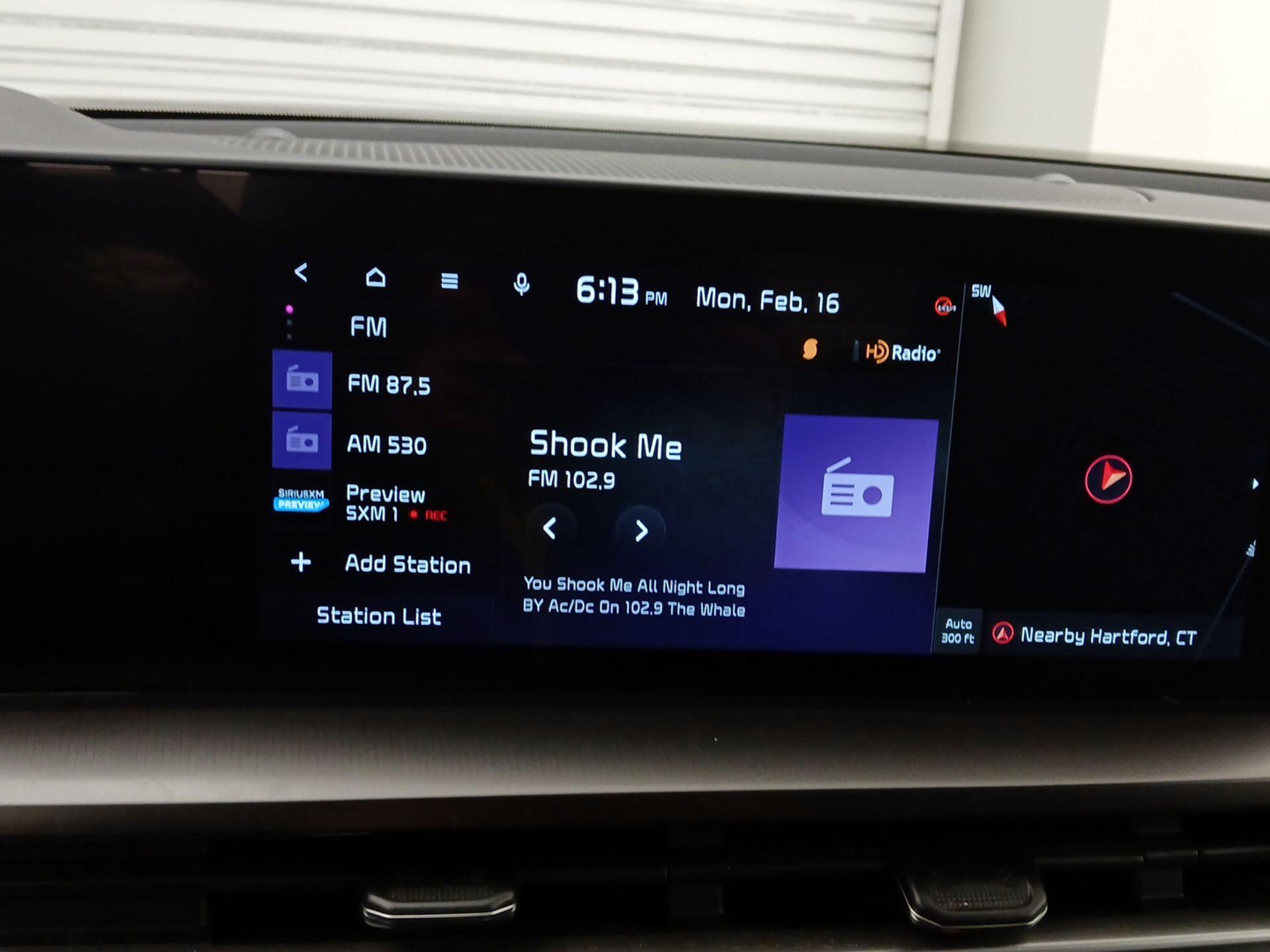 Thumbnail: 2023 Kia Telluride - 16