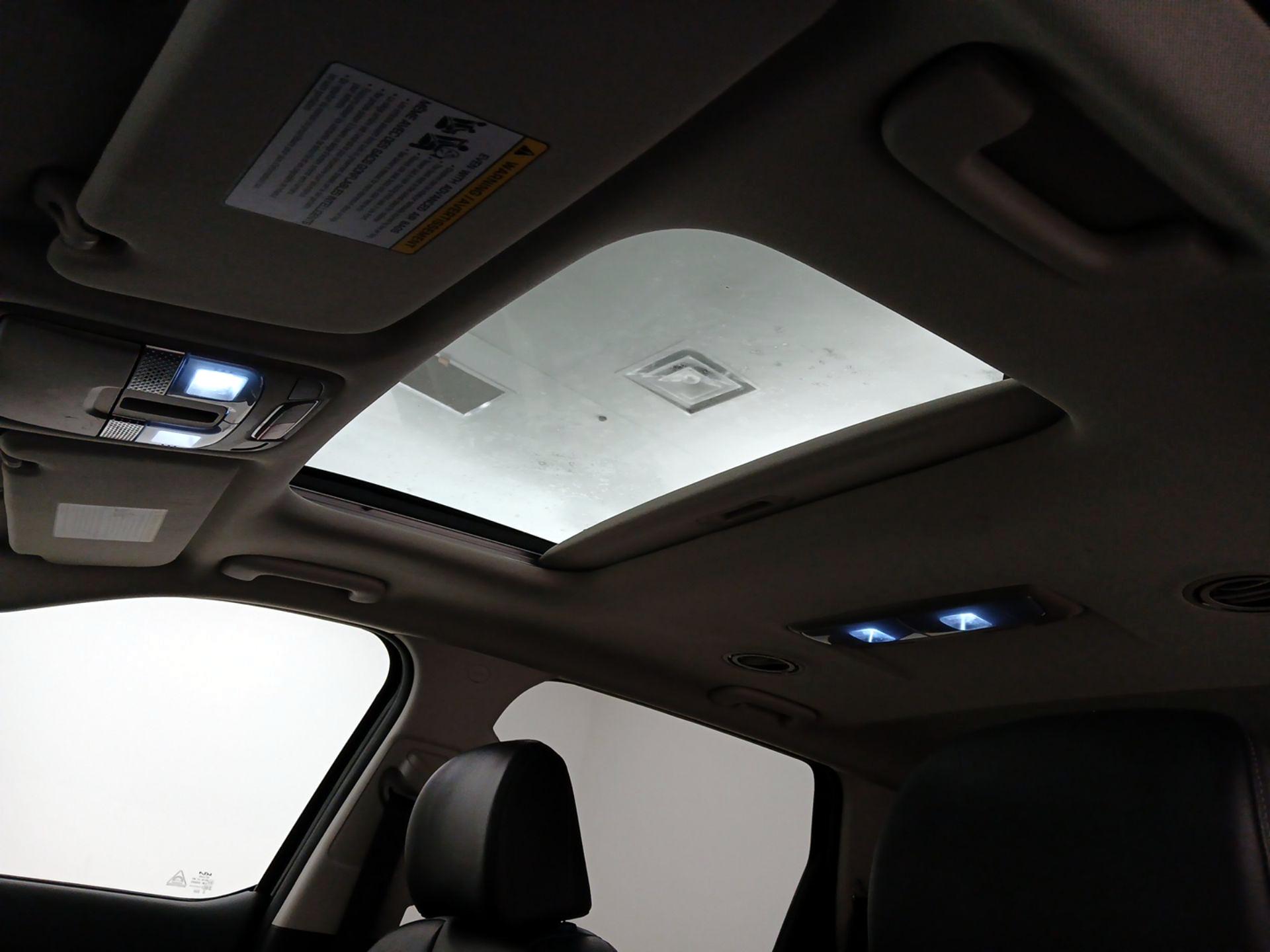 Thumbnail: 2023 Kia Telluride - 20