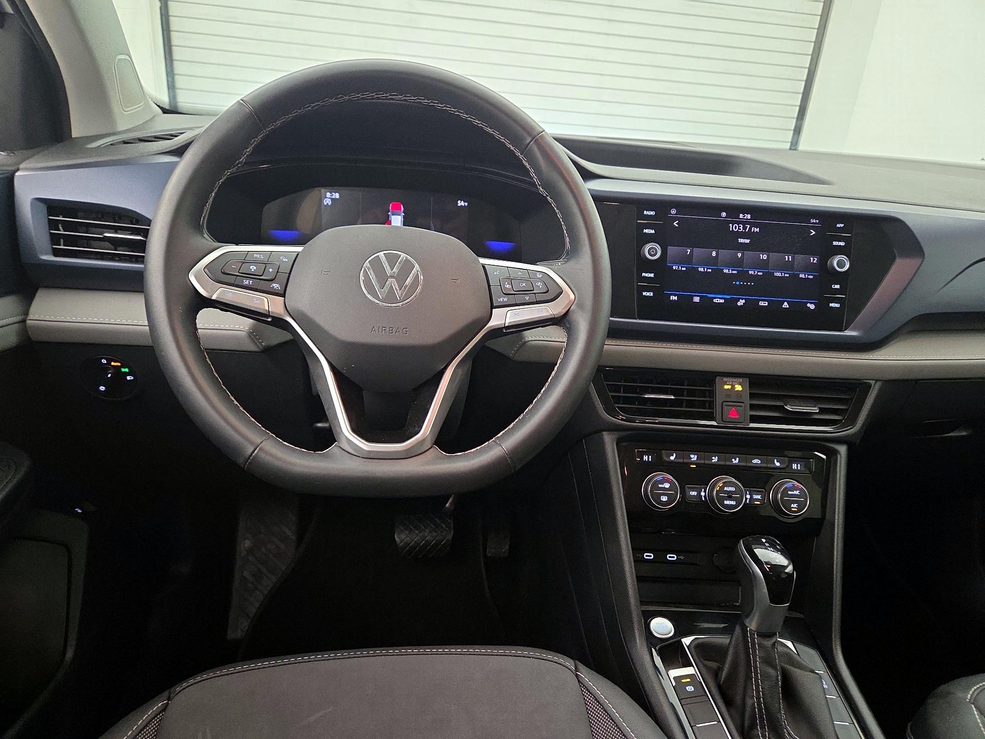 Thumbnail: 2024 Volkswagen Taos - 10