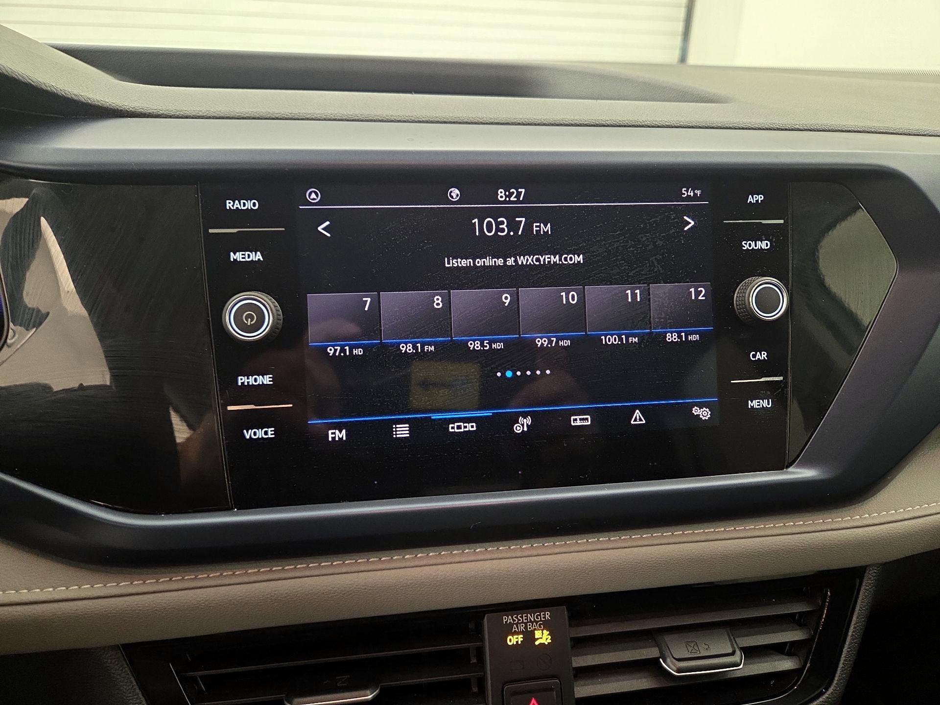 Thumbnail: 2024 Volkswagen Taos - 15