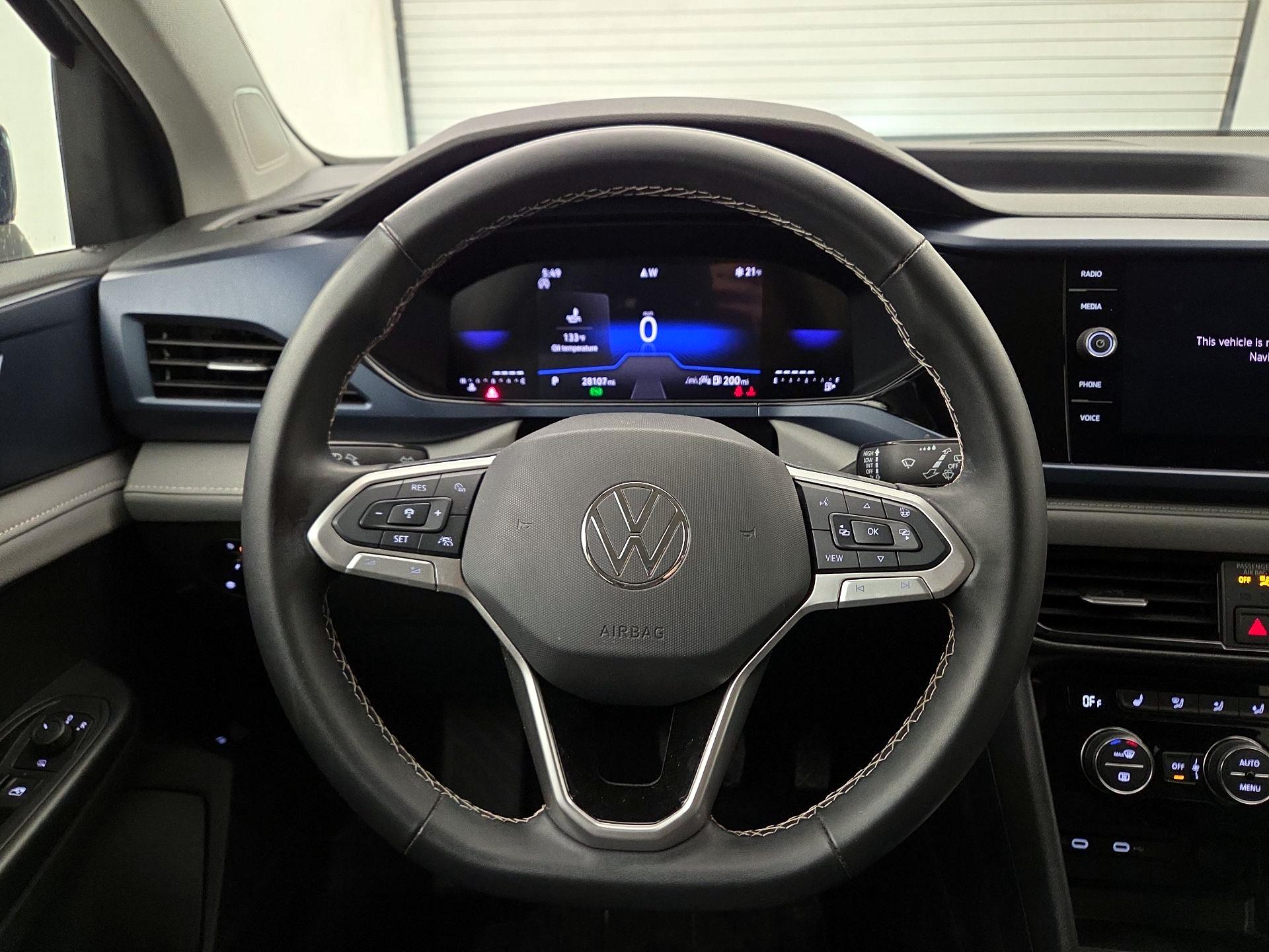 Thumbnail: 2024 Volkswagen Taos - 10