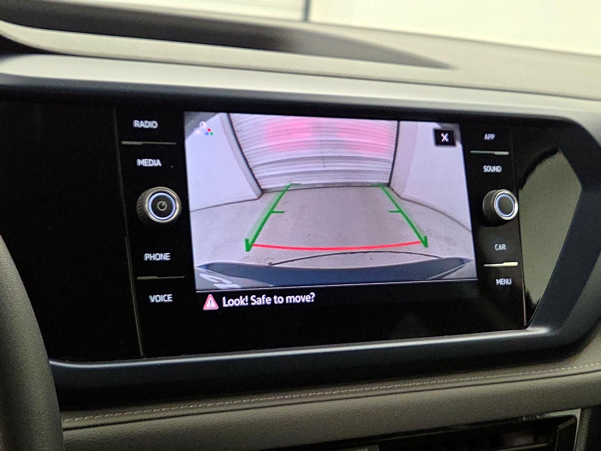 Thumbnail: 2024 Volkswagen Taos - 14