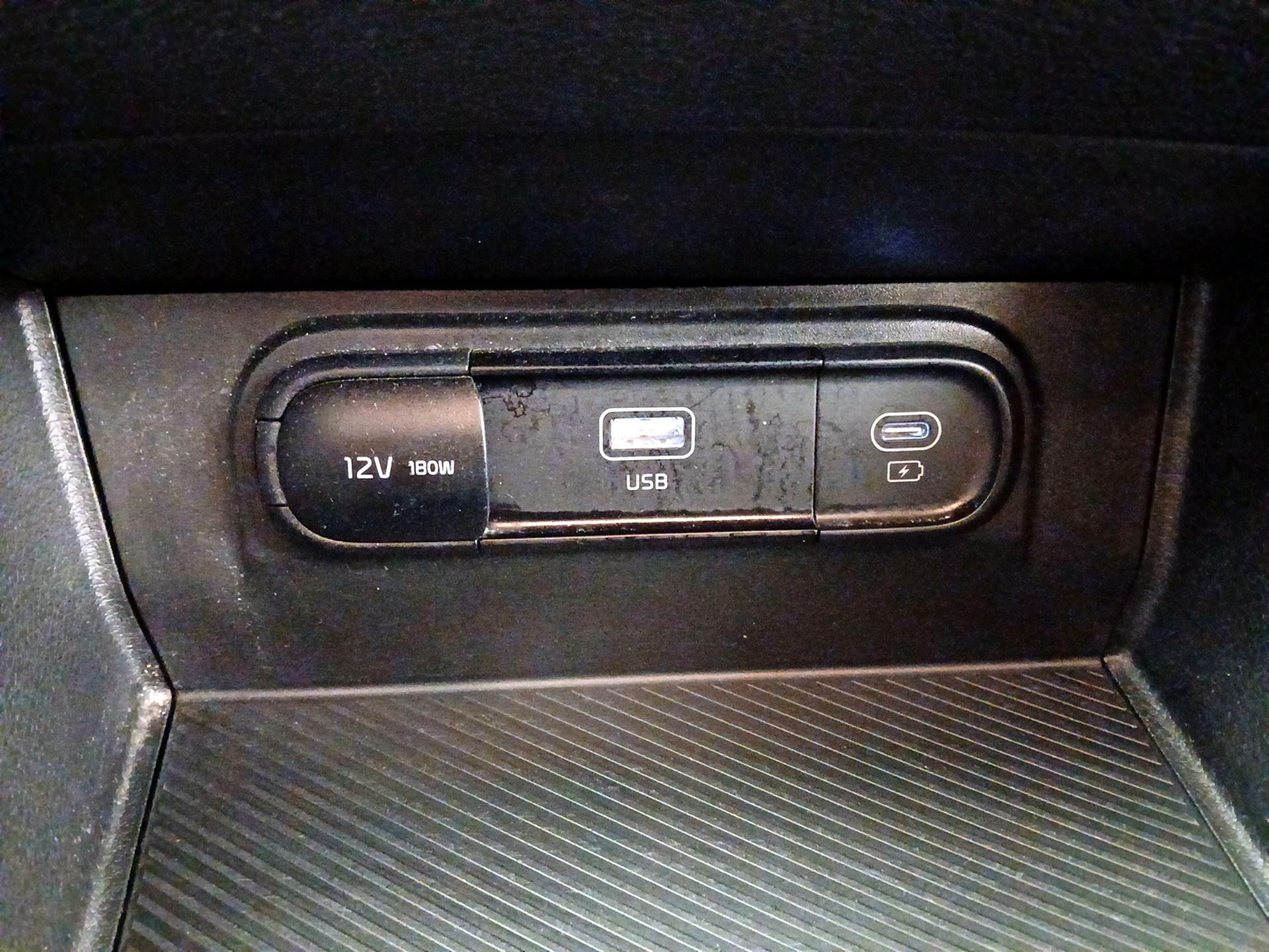 Thumbnail: 2024 Kia Sportage - 18